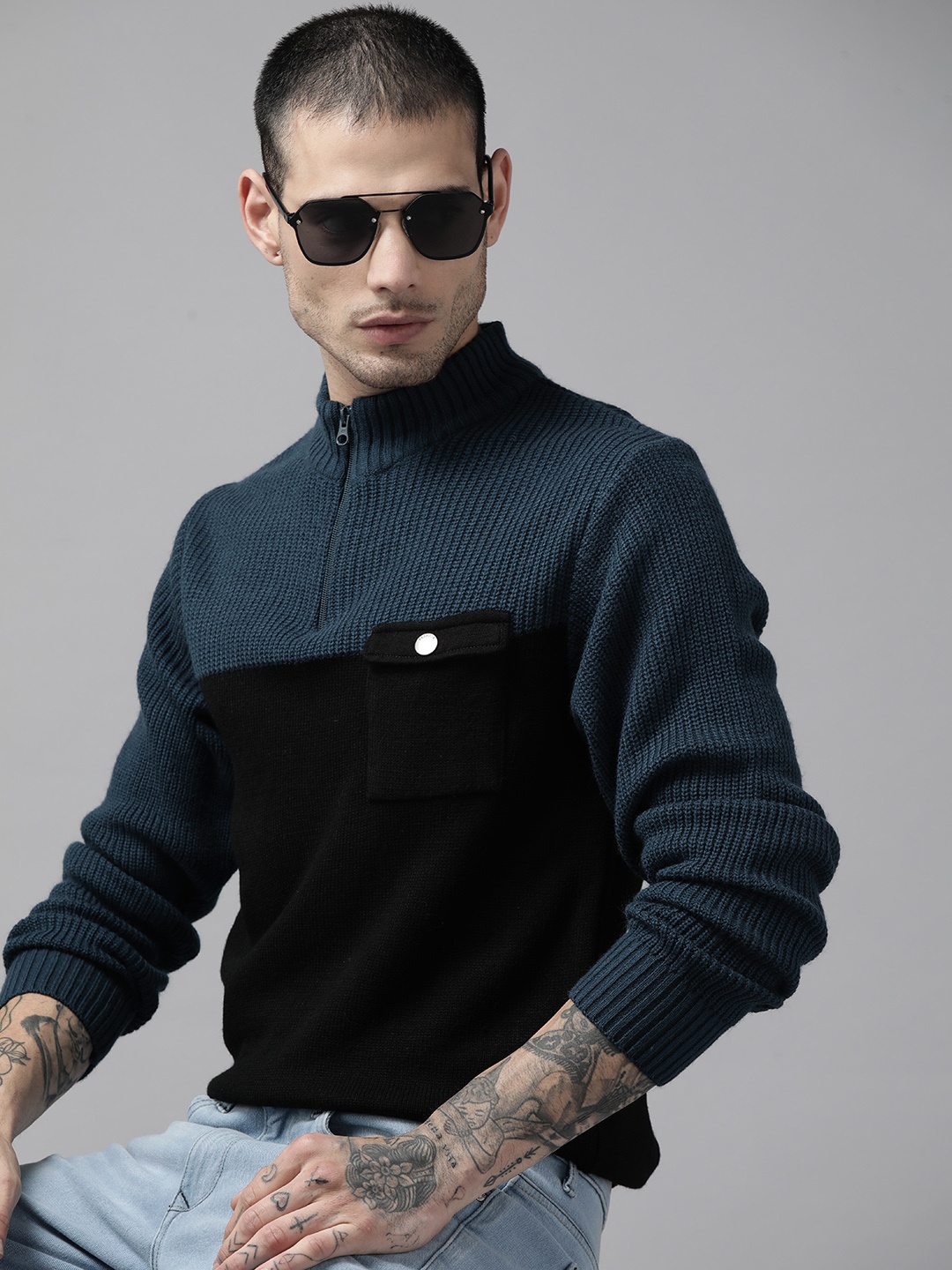 

The Roadster Lifestyle Co. Men Teal Blue & Black Colourblocked Pullover With Pocket Detail