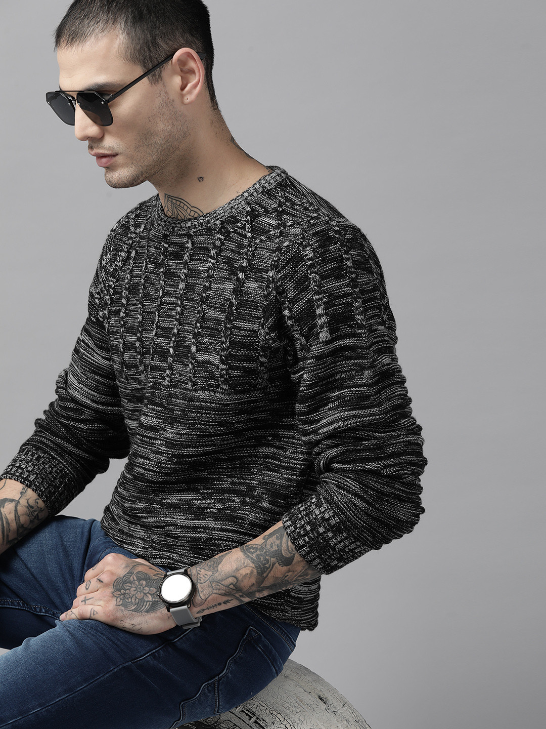 

Roadster Men Grey Melange Cable Knit Pullover