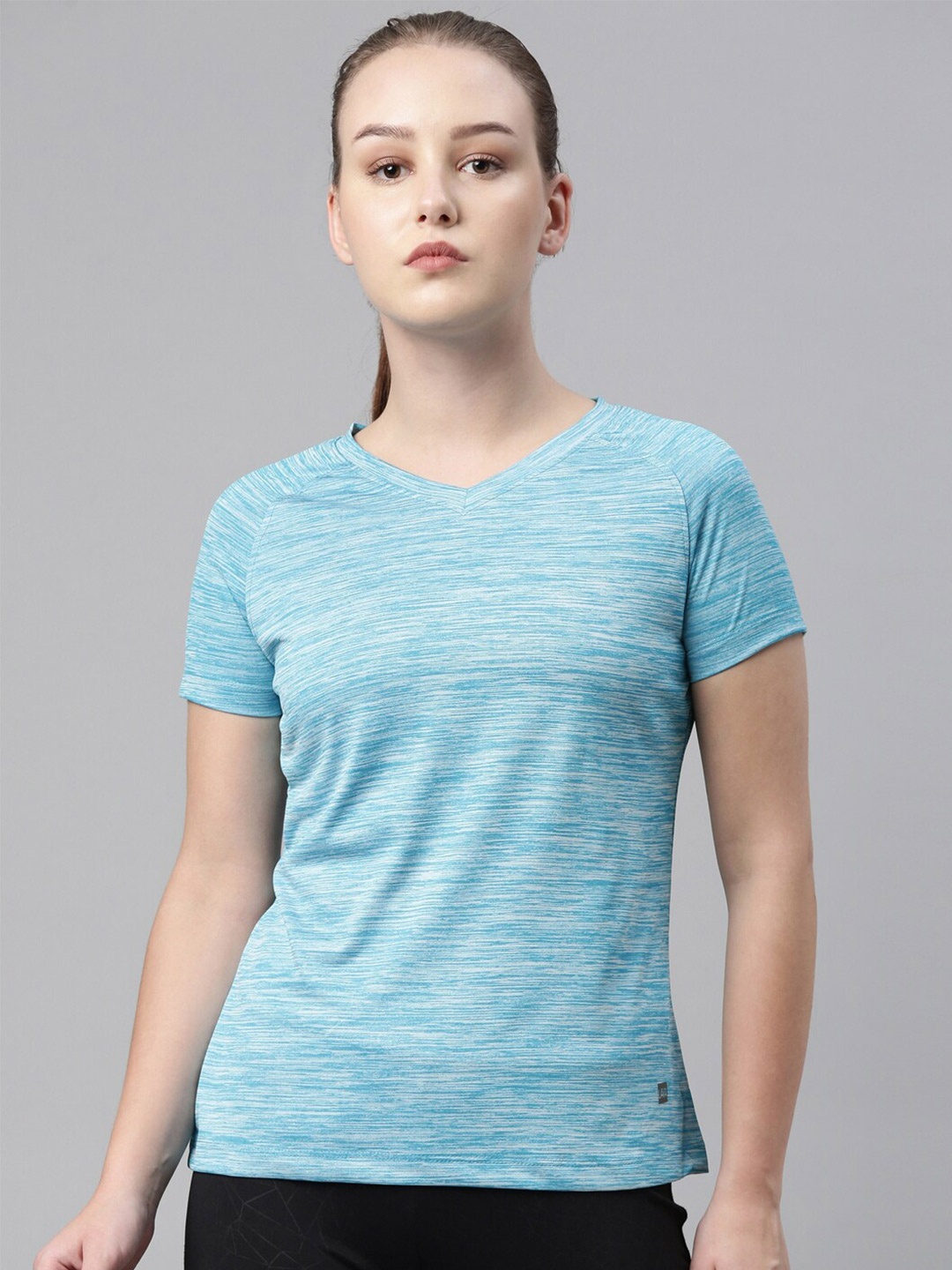 

LAYA Women Blue Raglan Sleeves Sports T-shirt