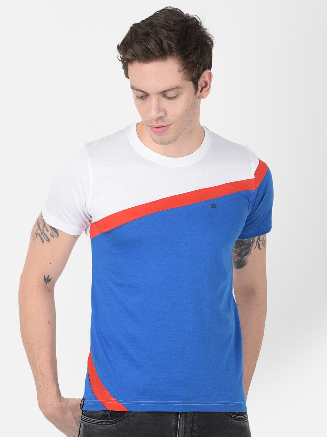 

berry blues Men Colourblocked Cotton T-shirt, White