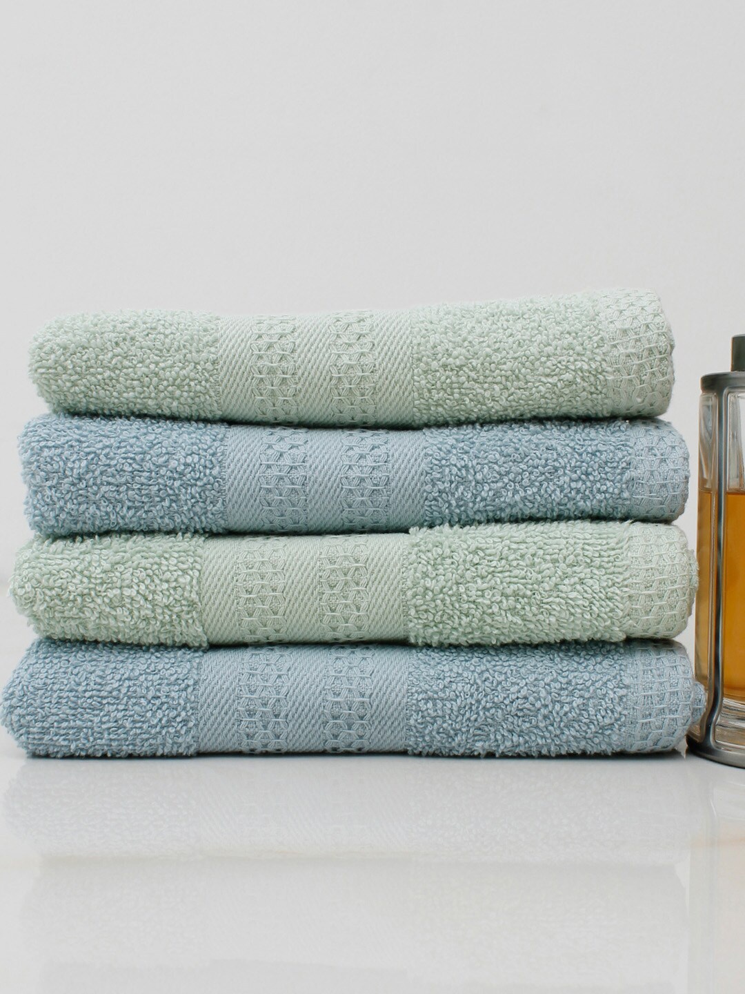 

AVI Living Set of 4 Green & Blue Solid 450 GSM Cotton Hand Towels