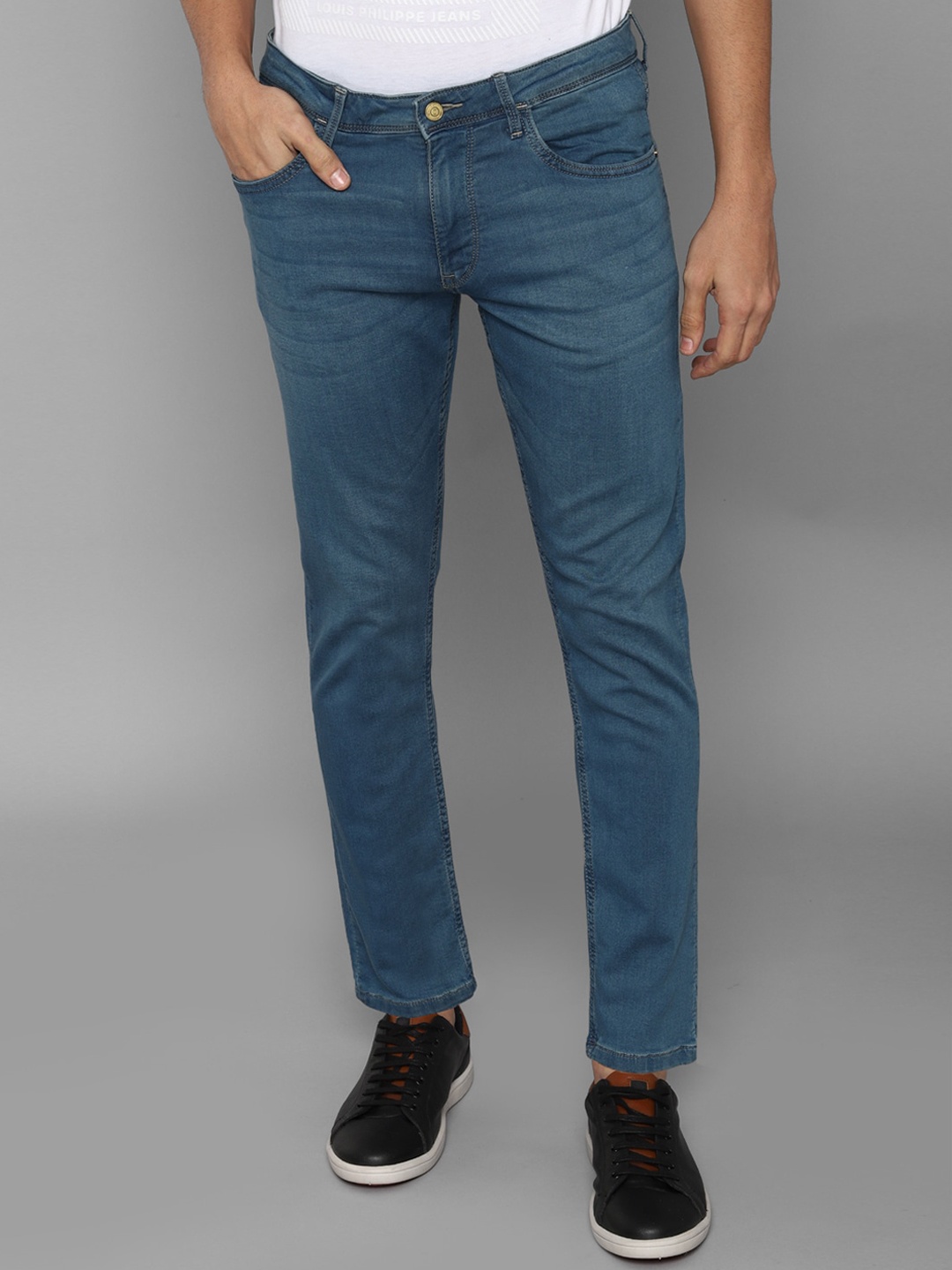 

Allen Solly Men Blue Slim Fit Jeans