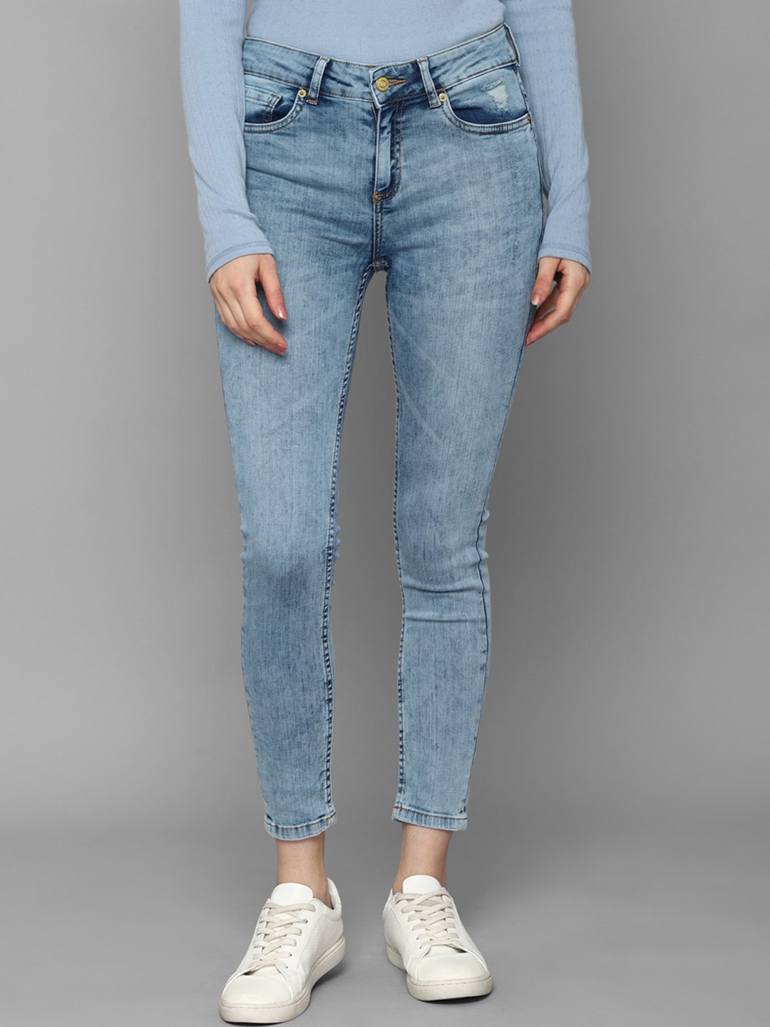 

Allen Solly Woman Women Blue Skinny Fit Heavy Fade Jeans
