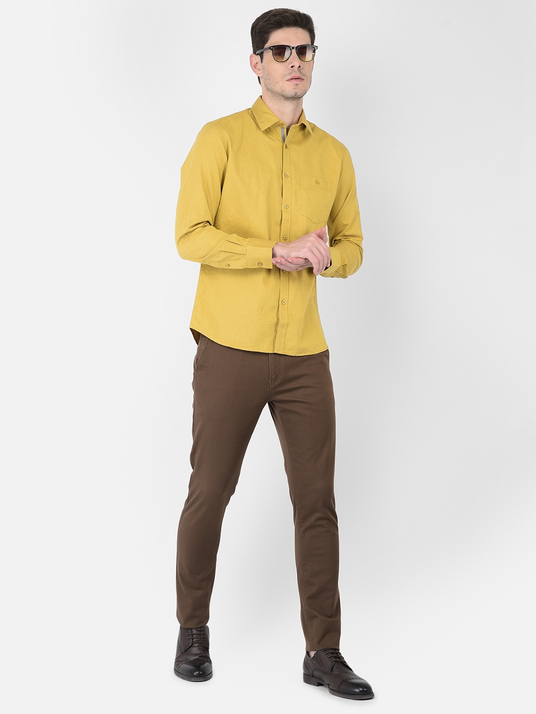 

Crimsoune Club Men Mustard Slim Fit Casual Shirt