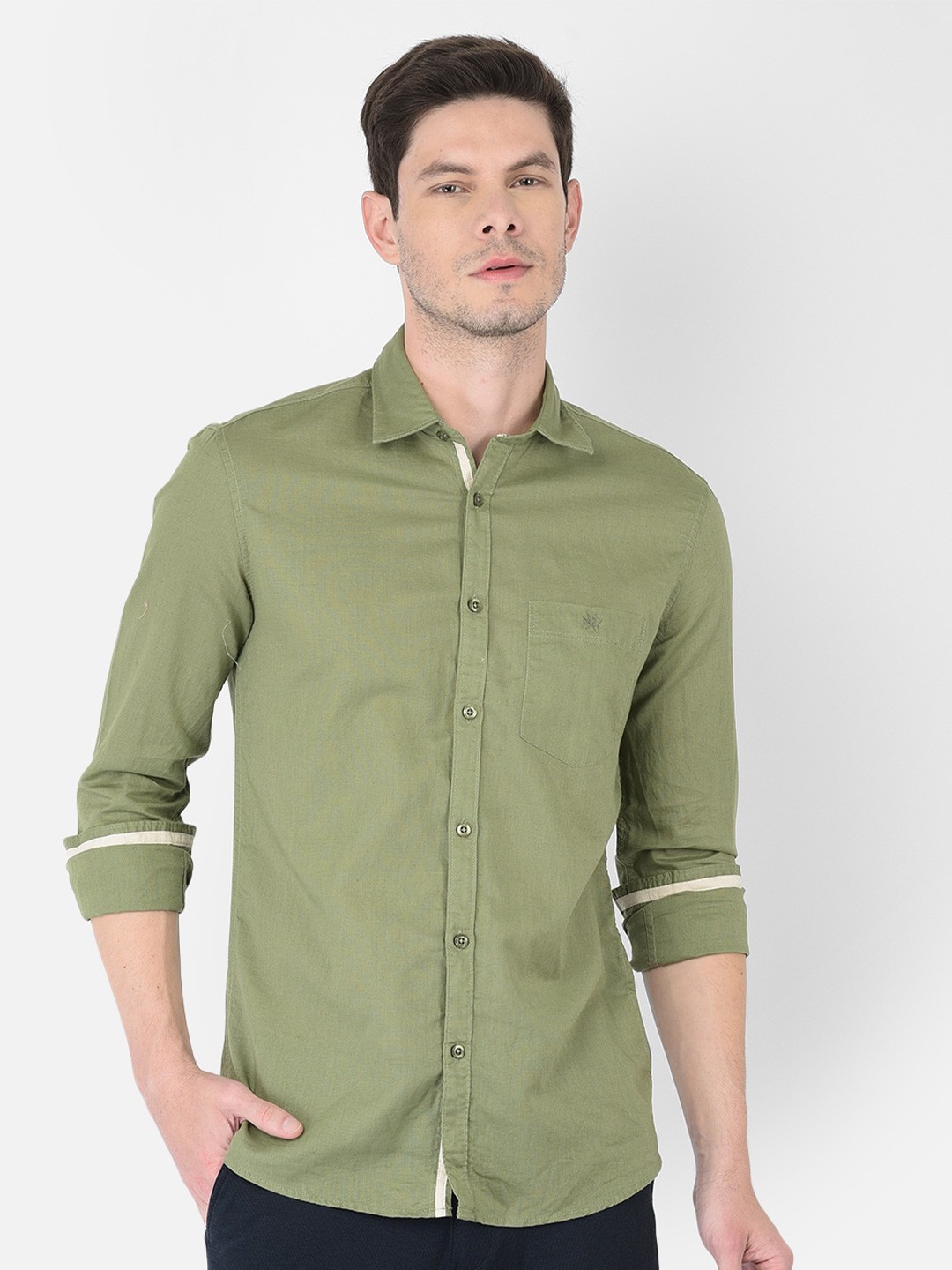 

Crimsoune Club Men Olive Green Slim Fit Casual Shirt