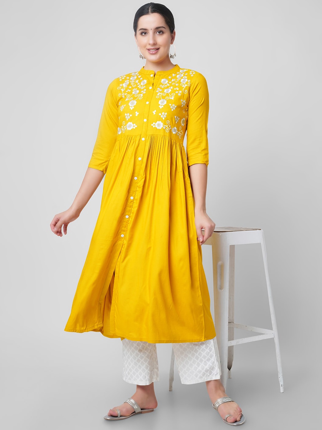 

KALINI Women Mustard Yellow Floral Embroidered Thread Work Handloom Anarkali Kurta