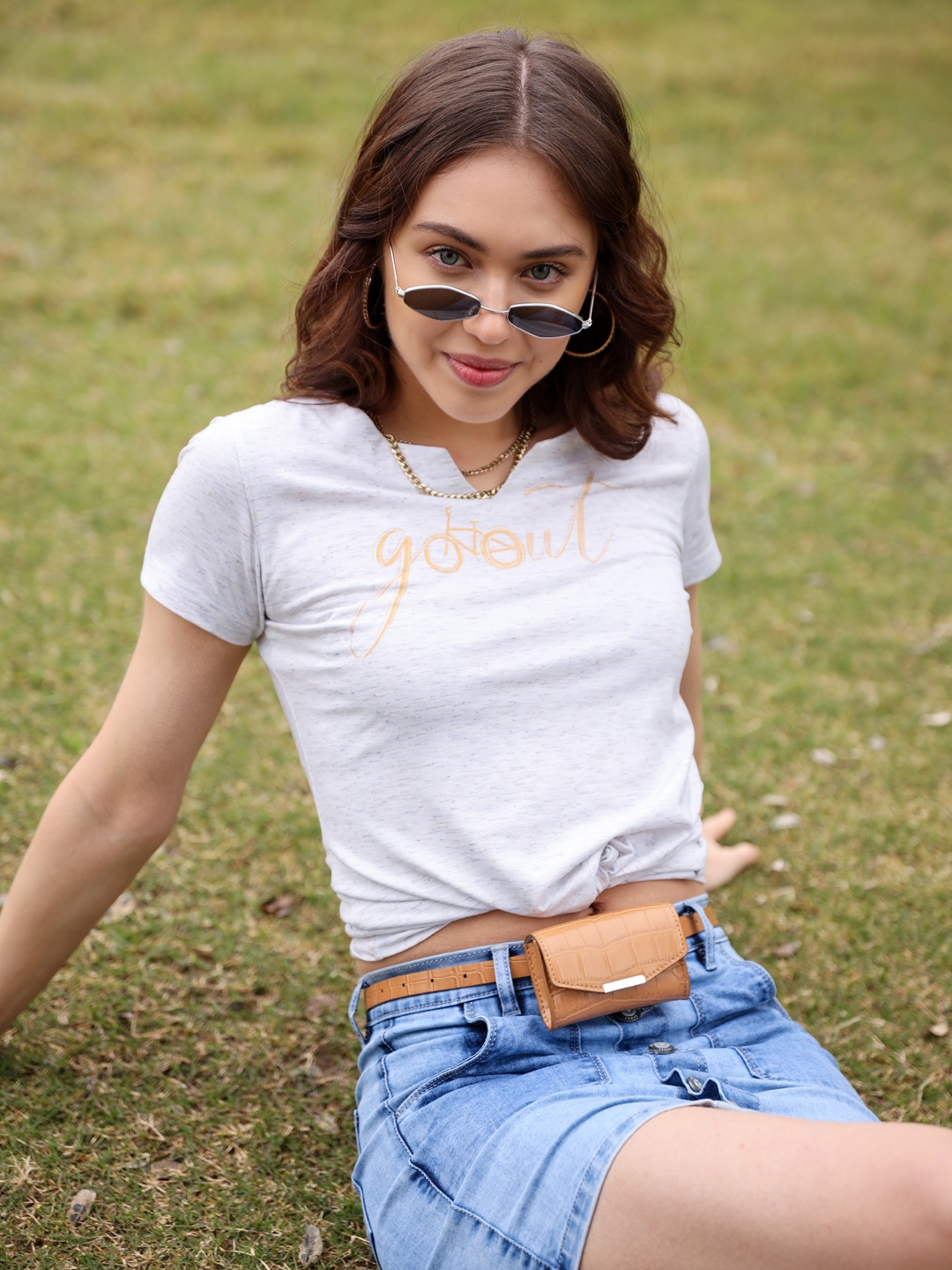 

Crimsoune Club Women White Typography V-Neck Slim Fit T-shirt