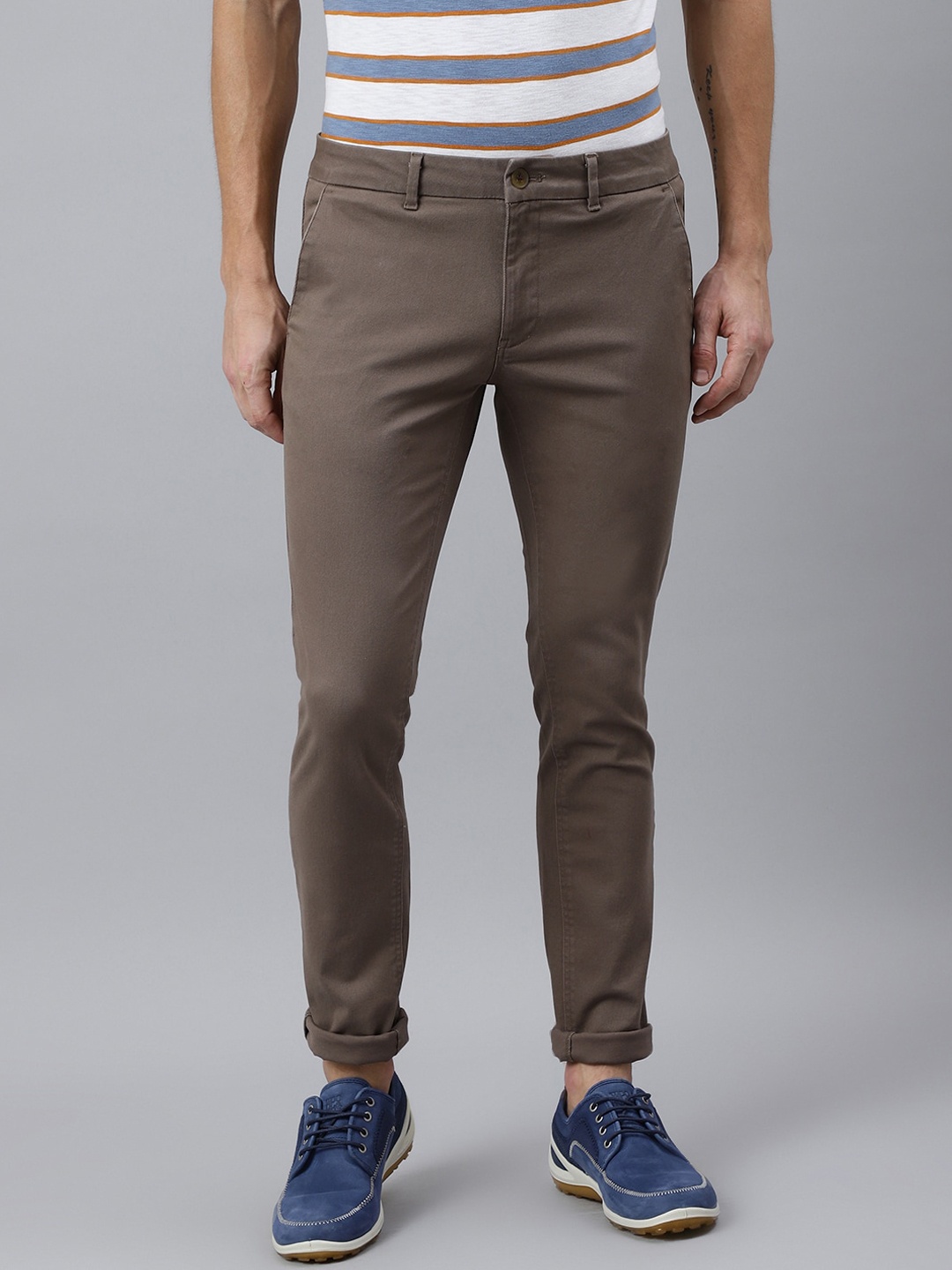 

Woods Men Grey Trousers