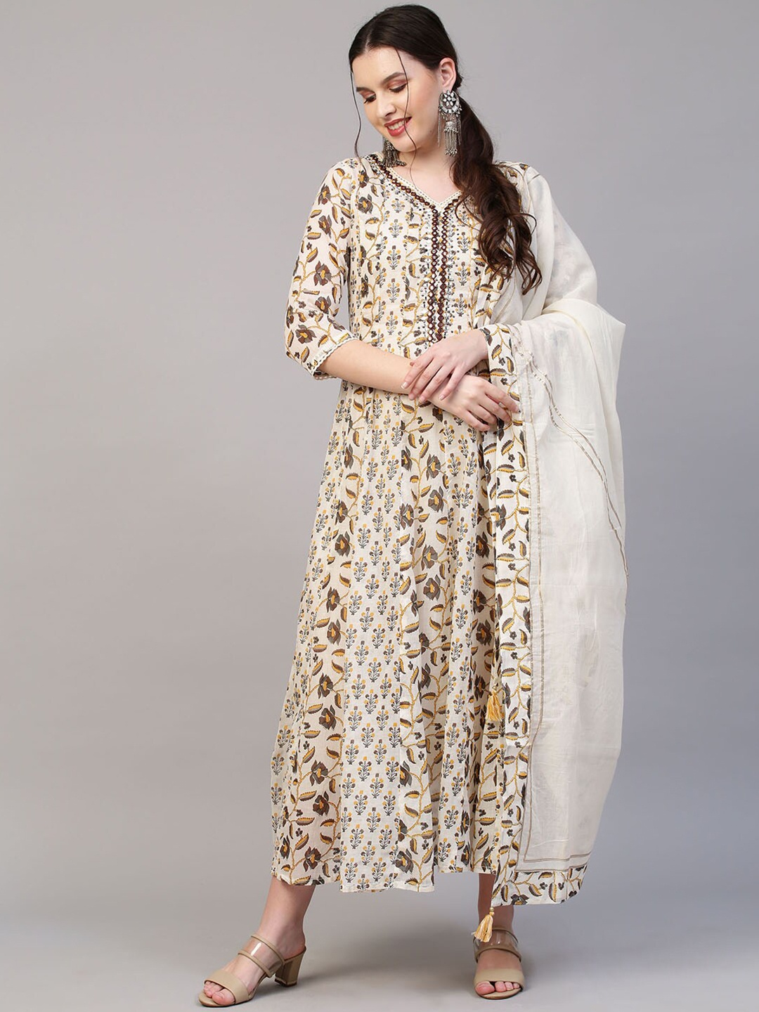 

FASHOR Off White Ethnic Maxi Dress