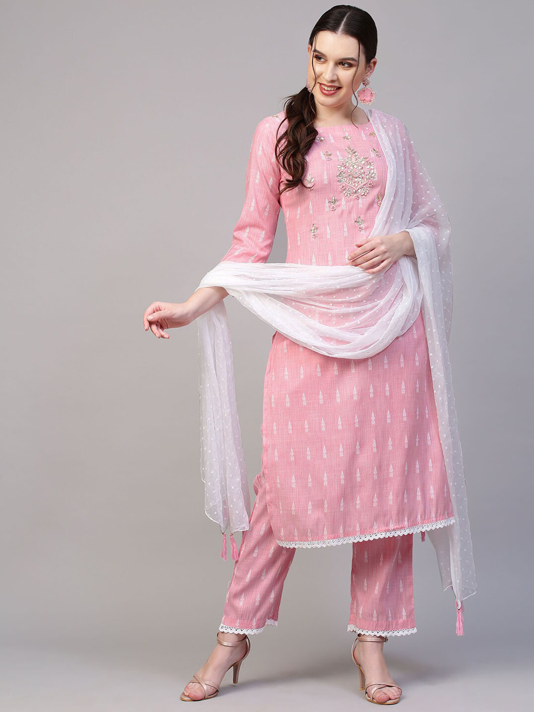 

FASHOR Women Pink Printed Beads and Stones Kurta with Trousers