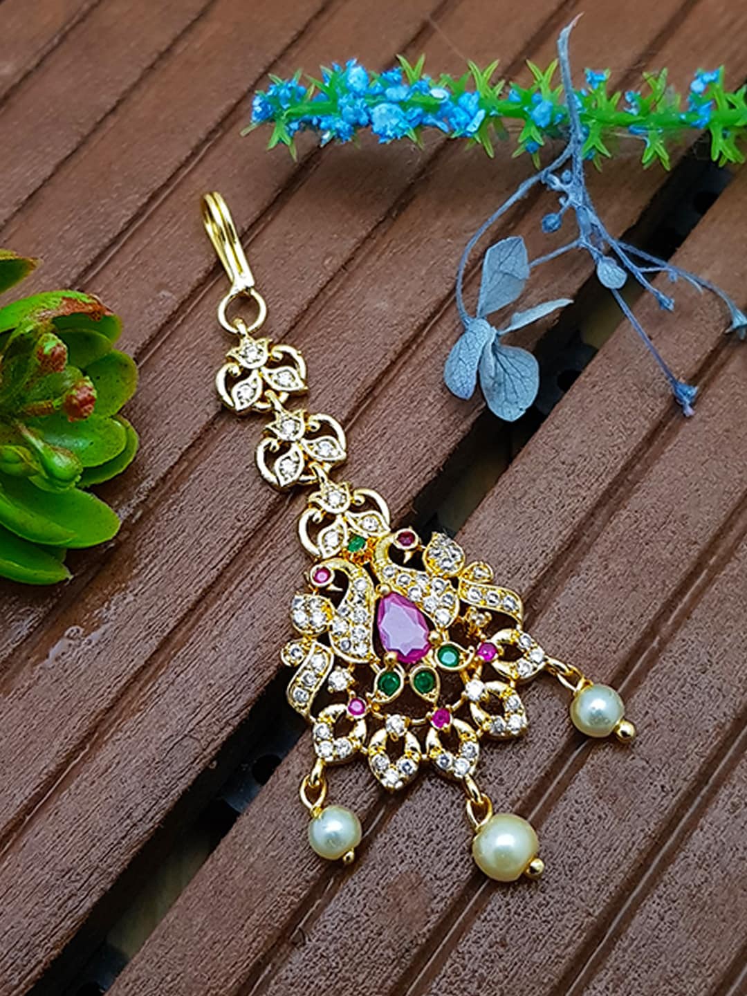 

GRIIHAM Gold-Plated White & Pink AD-Studded & Pearl Beaded Maang Tikka