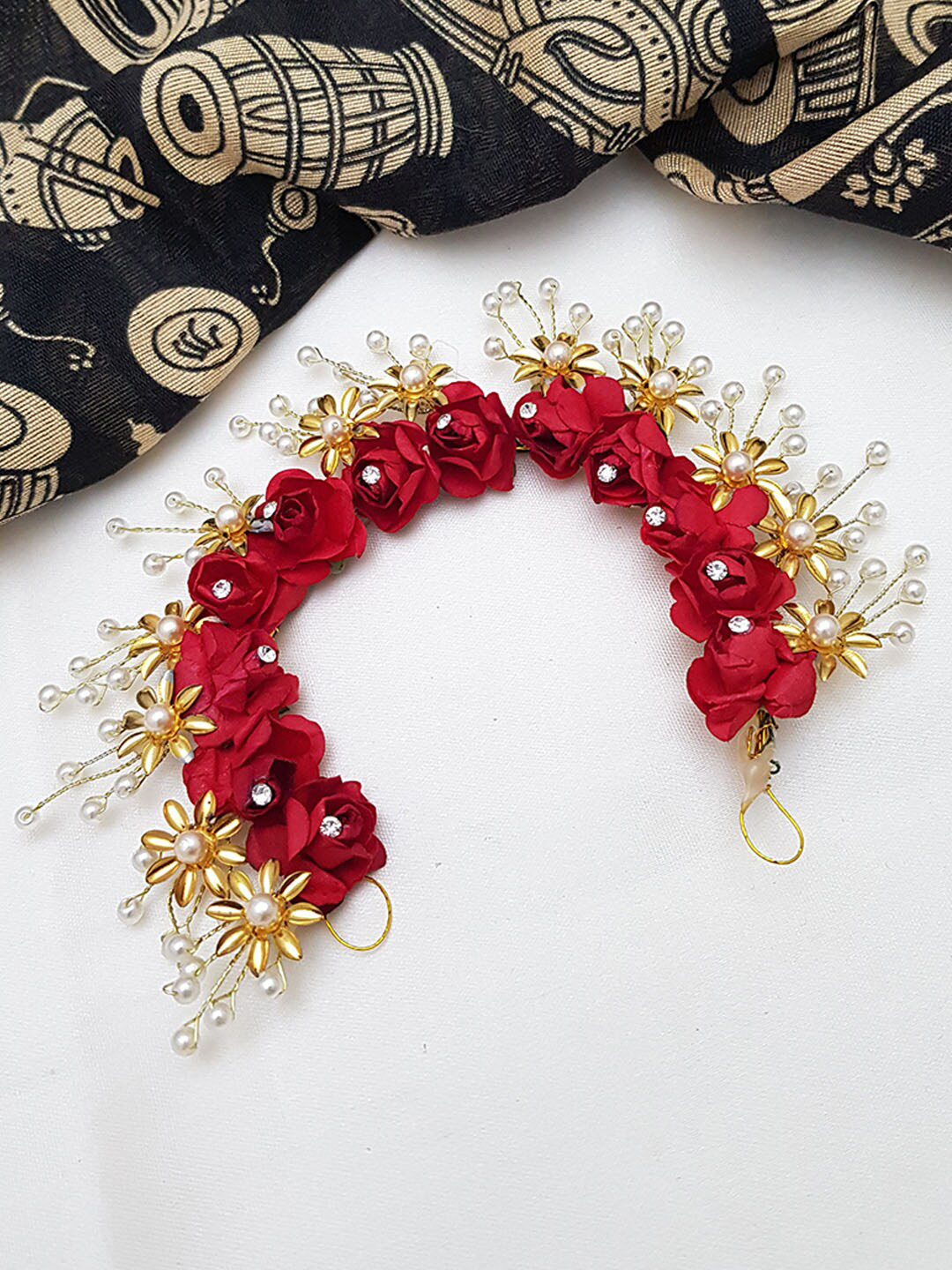 

GRIIHAM Women White & Red Hair Accessory Set of