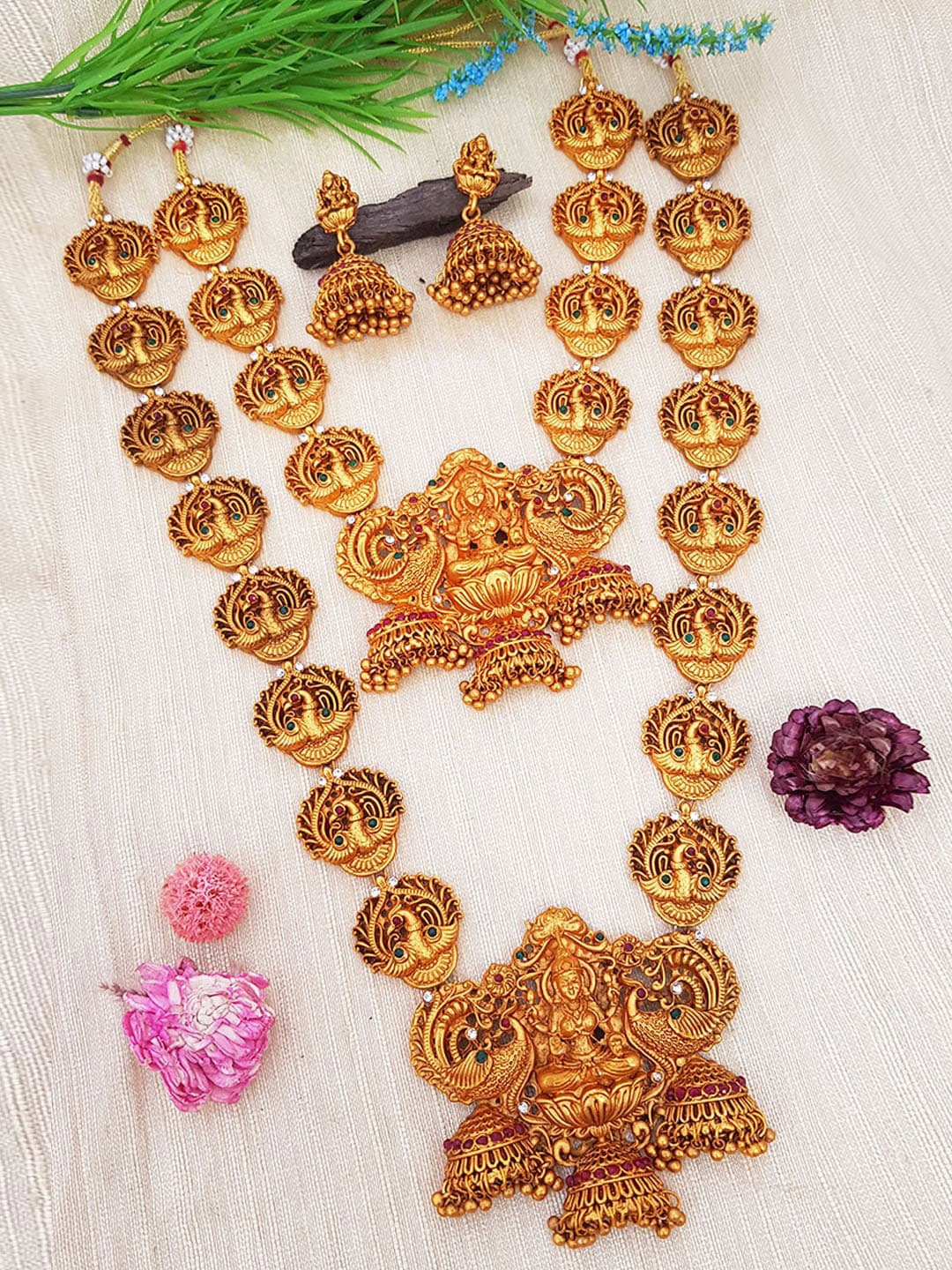 

GRIIHAM Gold-Plated AD-Studded Temple Jewellery Set