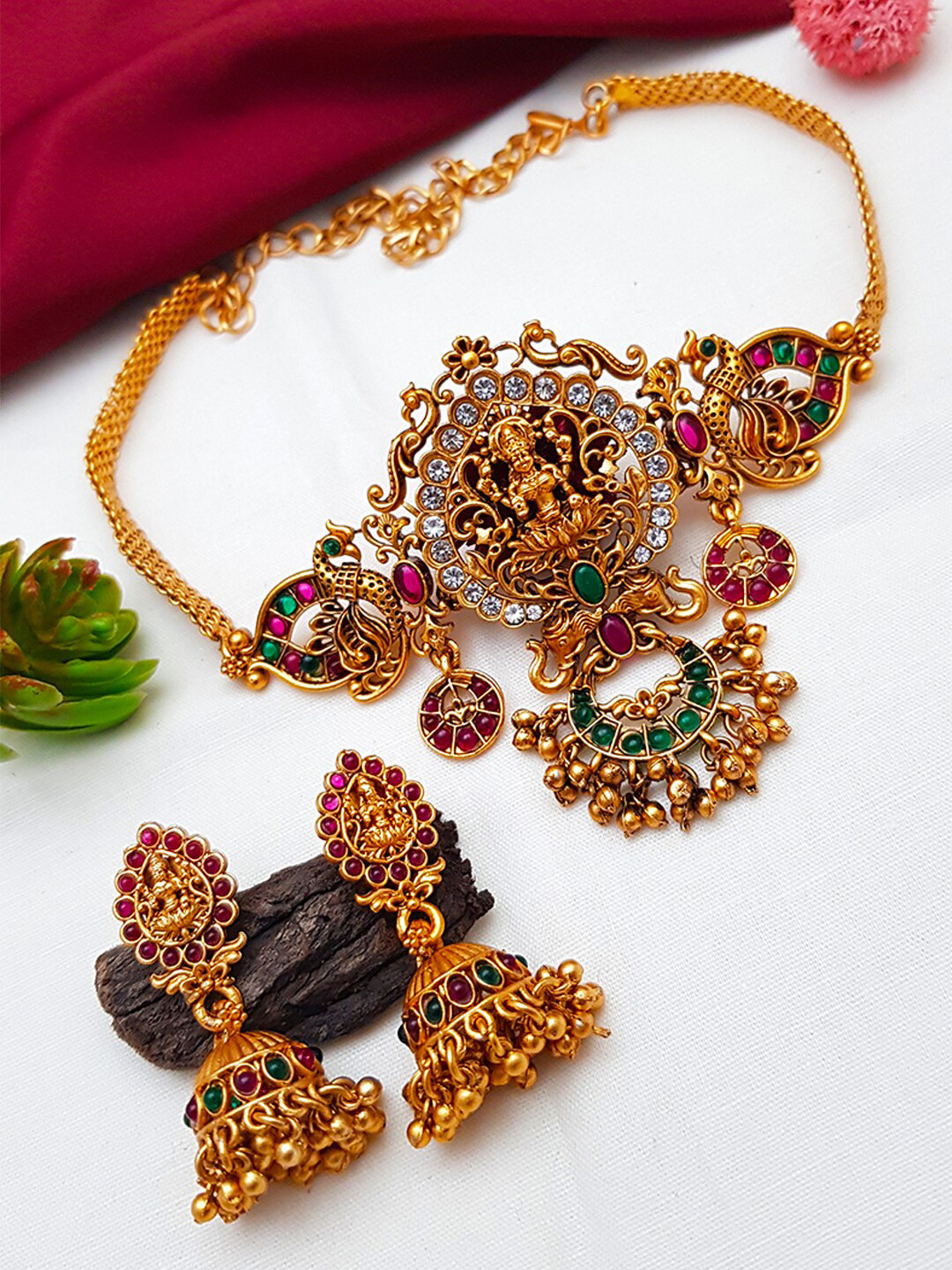 

GRIIHAM Gold-Plated White & Pink Stone-Studded & Pearl Beaded Jewellery Set