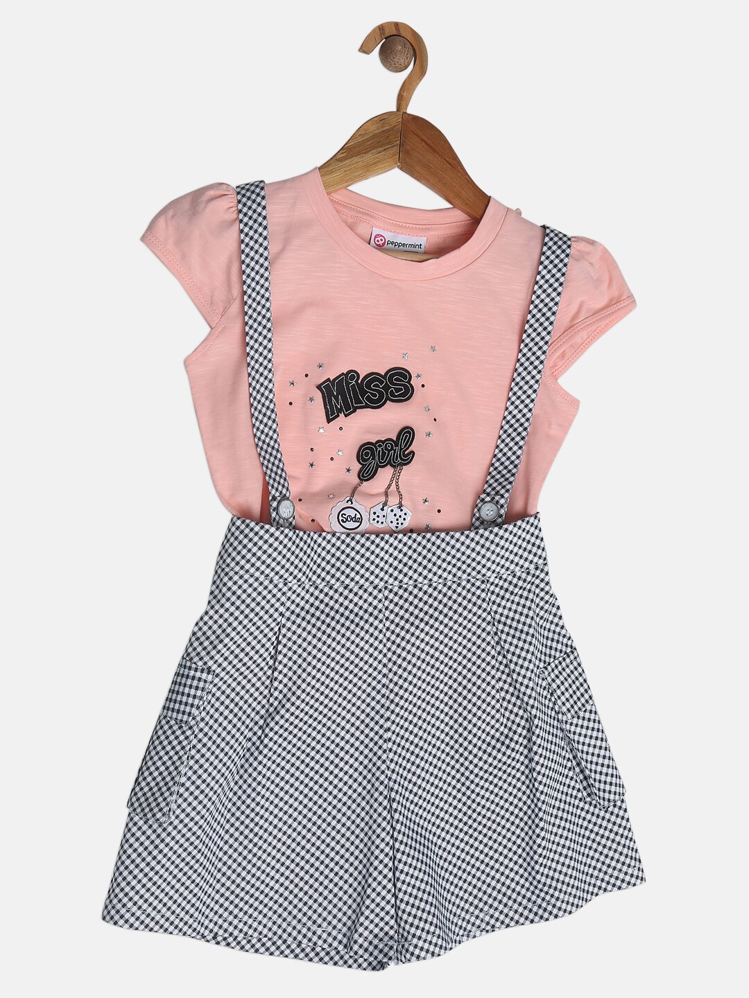 

Peppermint Girls Peach-Coloured & Black Printed T-shirt with Shorts