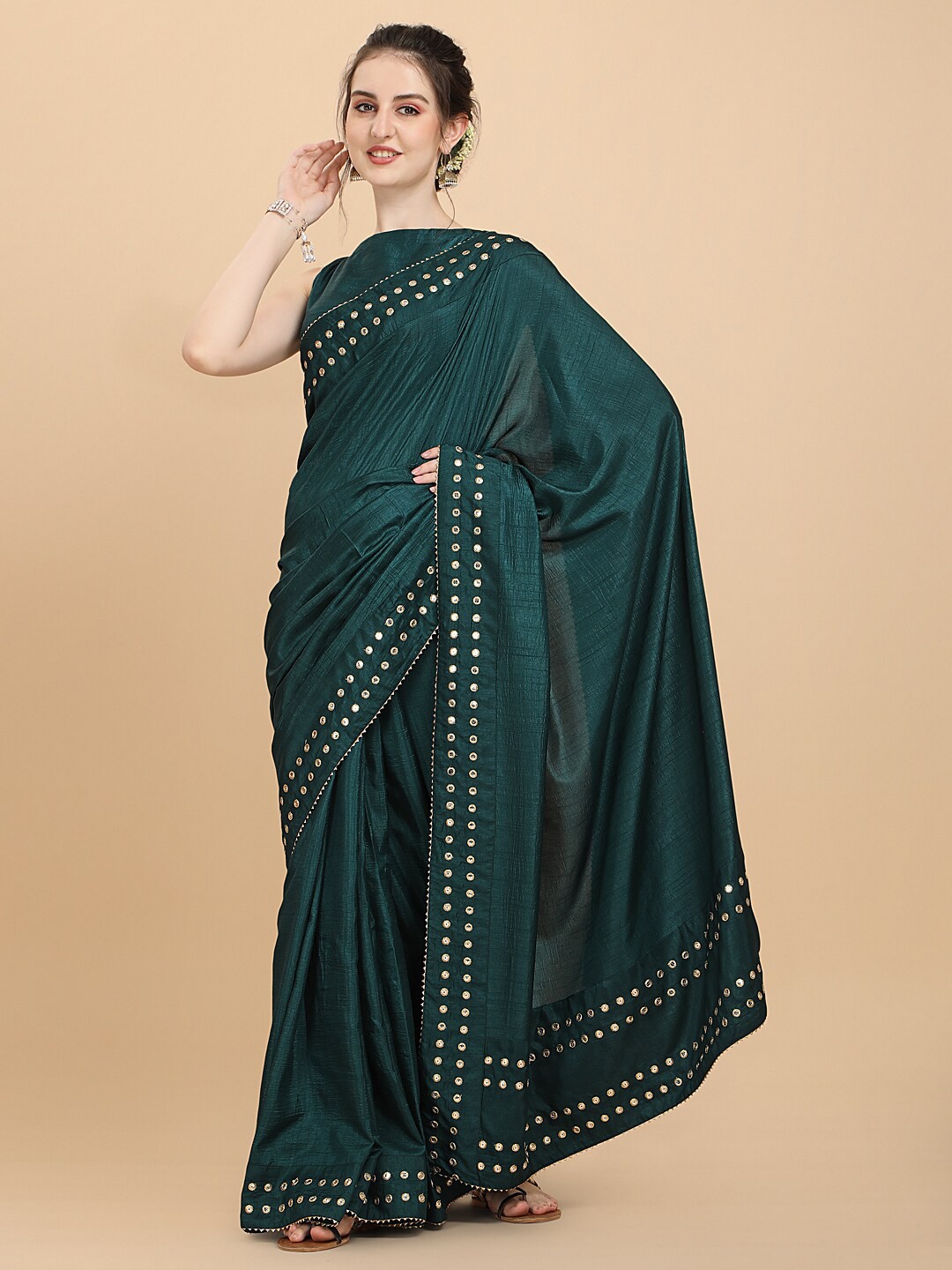 

Inddus Women Turquoise Green Embroidered Silk Blend Saree with Blouse Piece
