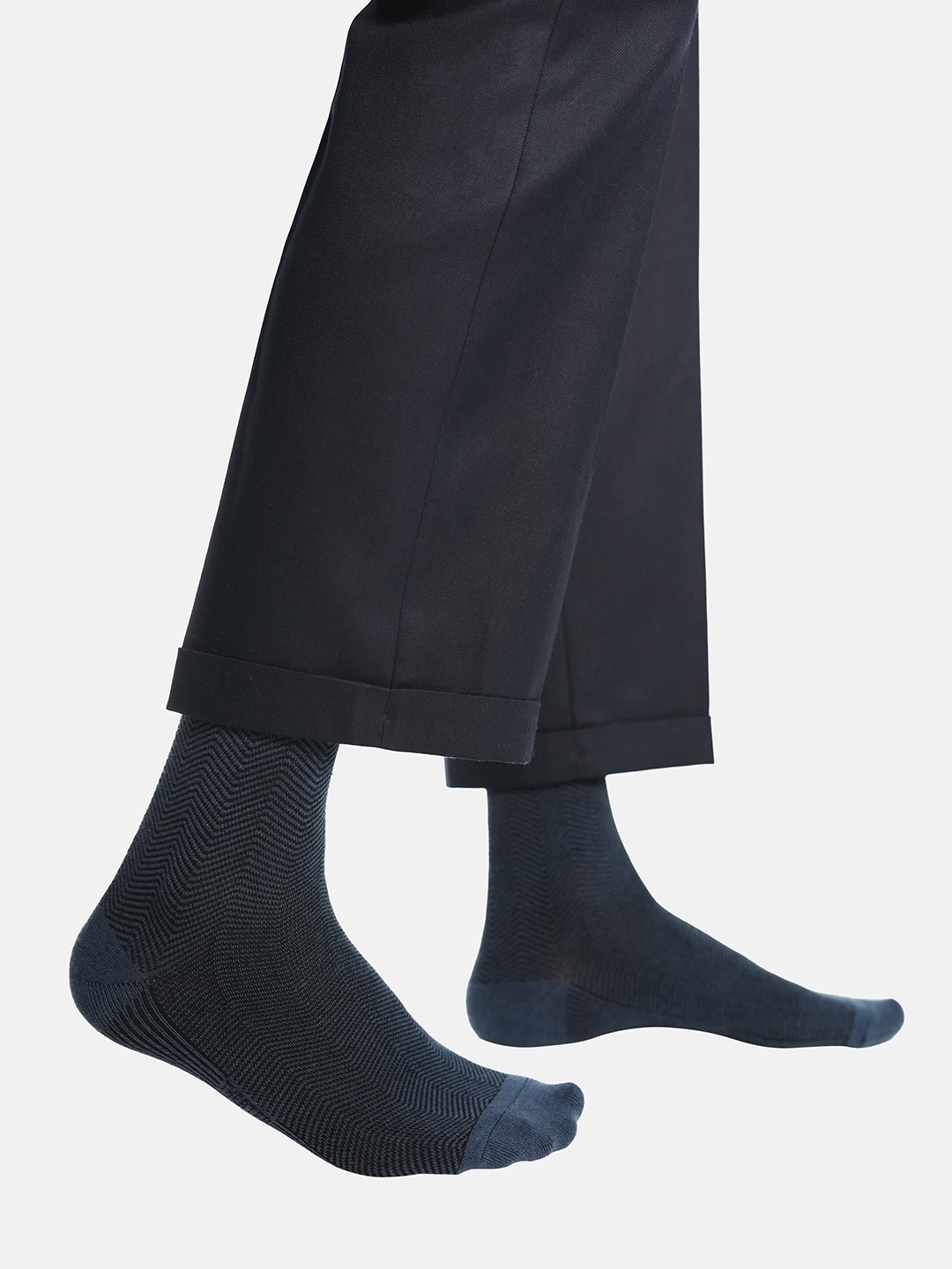 

Theater Men Air Force Blue & Black Herringbone Socks