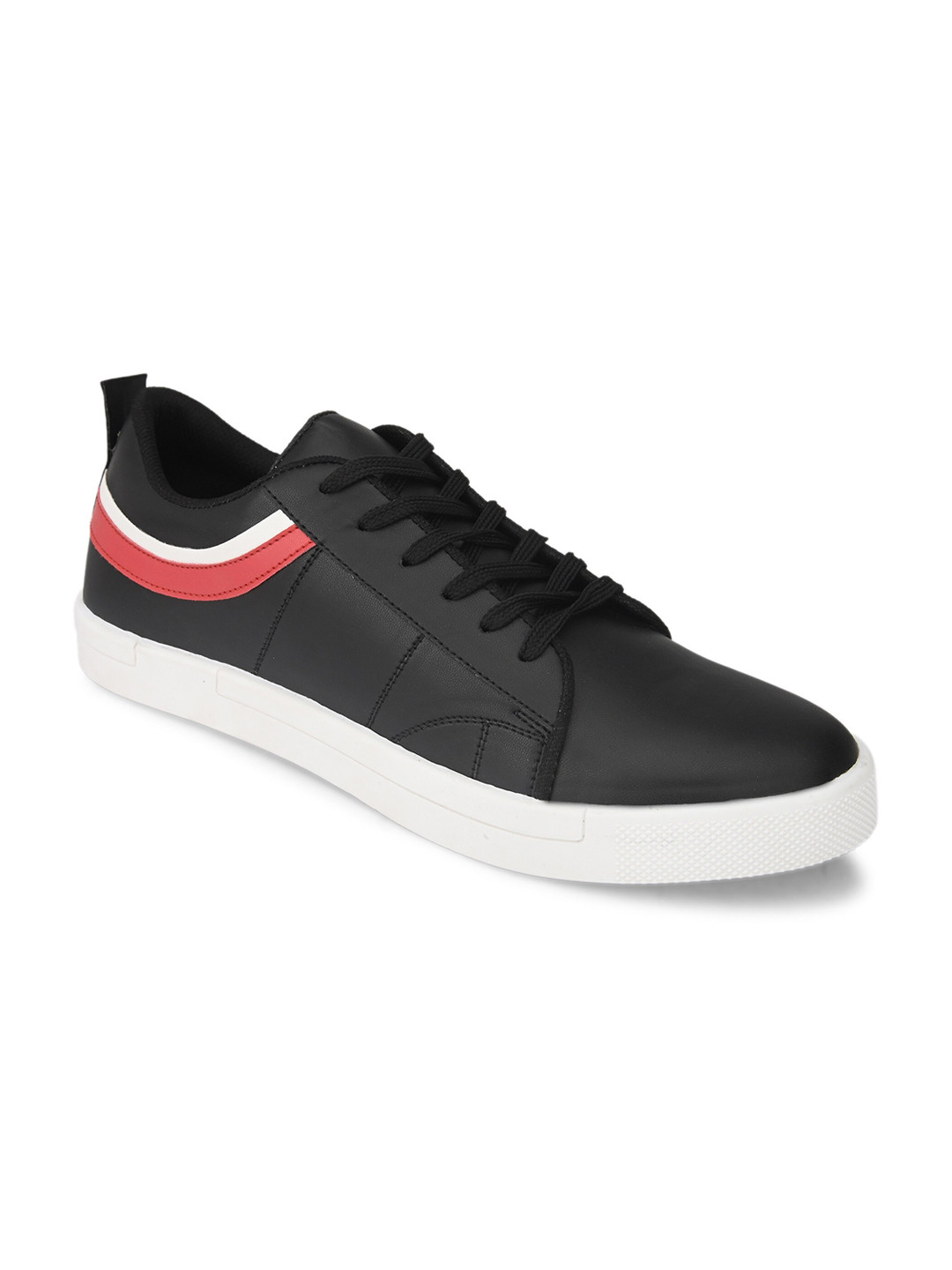 

Roadster Men Black Textured Sneakers