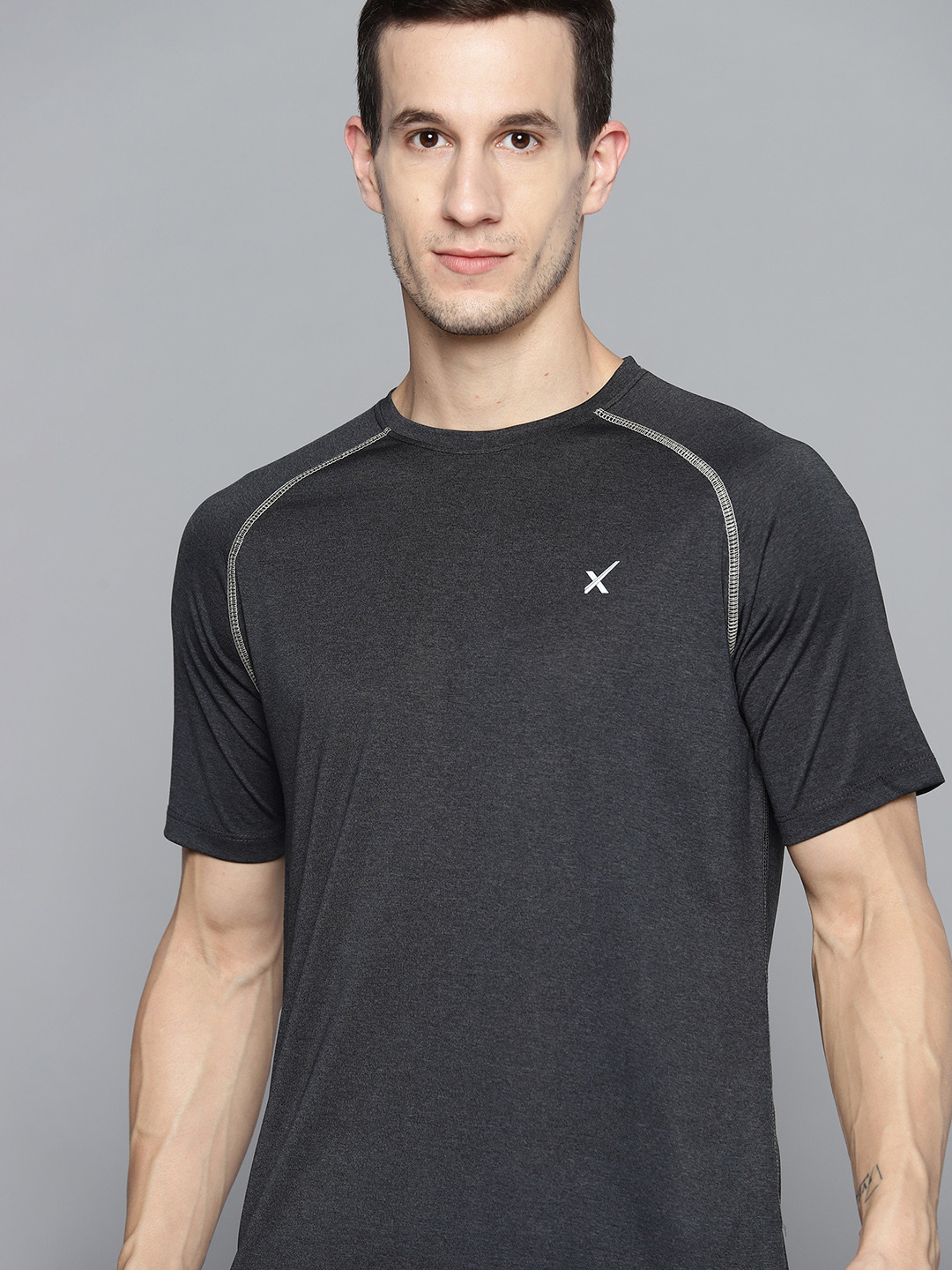 

HRX By Hrithik Roshan Training Men Dark Grey Melange Antimicrobial Brand carrier Tshirts, Charcoal