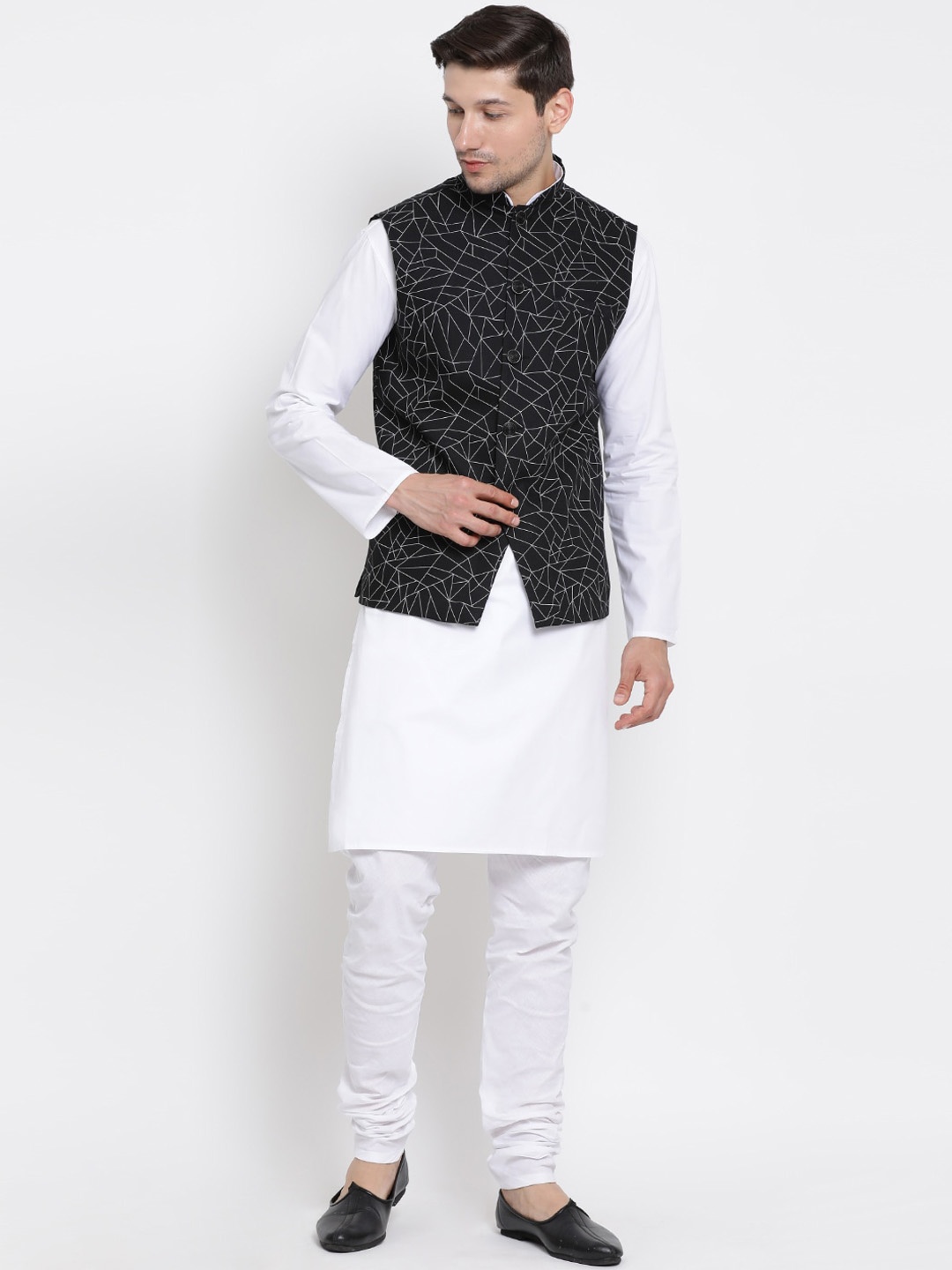 

VASTRAMAY Men White Angrakha Pure Cotton Kurta with Pyjamas