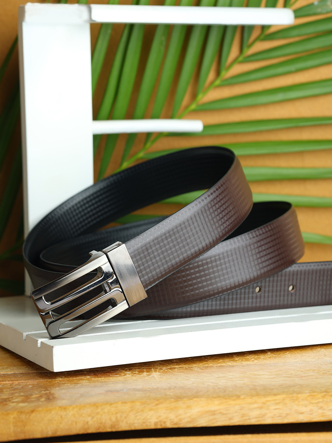 

ZEVORA Men Brown & Black Reversible Textured Belt
