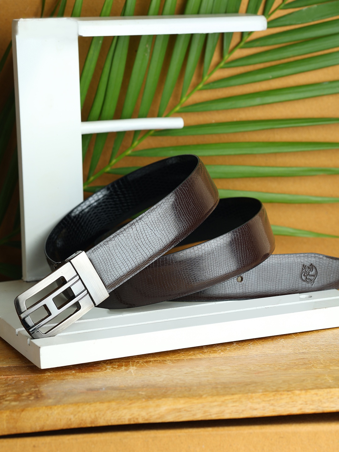 

ZEVORA Men Brown Textured Reversible Formal Belt