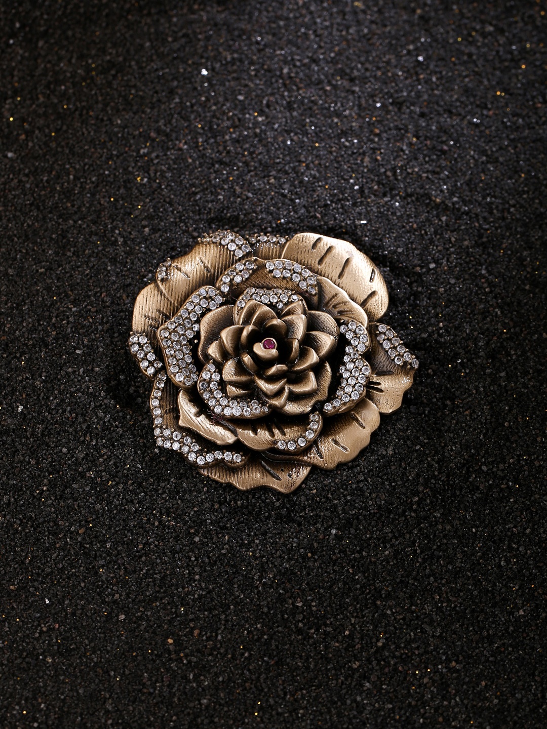 

COSA NOSTRAA Men Metallic Silver & Antique Gold Toned Regal Rose Brooch