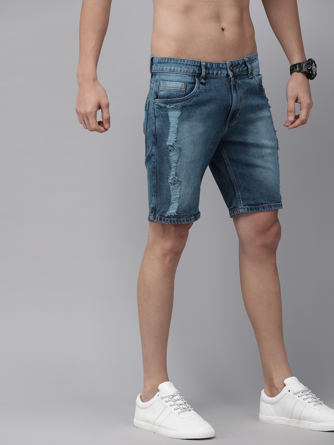 

Roadster Men Blue Slim Fit Denim Shorts