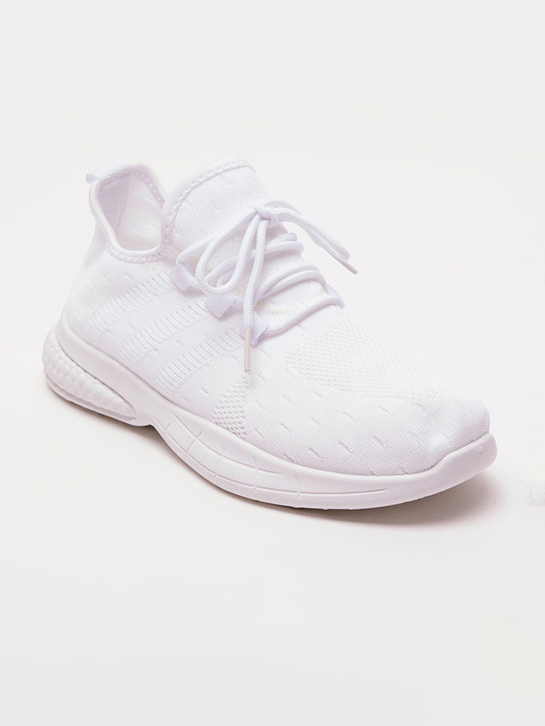 

shoexpress Girls White Textile Training or Gym Non-Marking Shoes