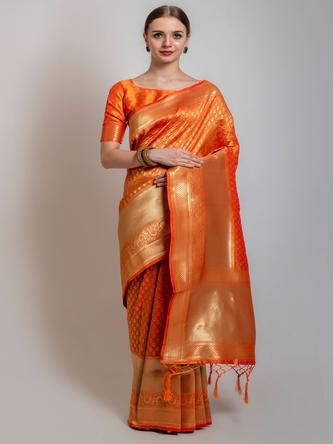 

Lilots Mustard & Gold-Toned Woven Design Zari Banarasi Saree