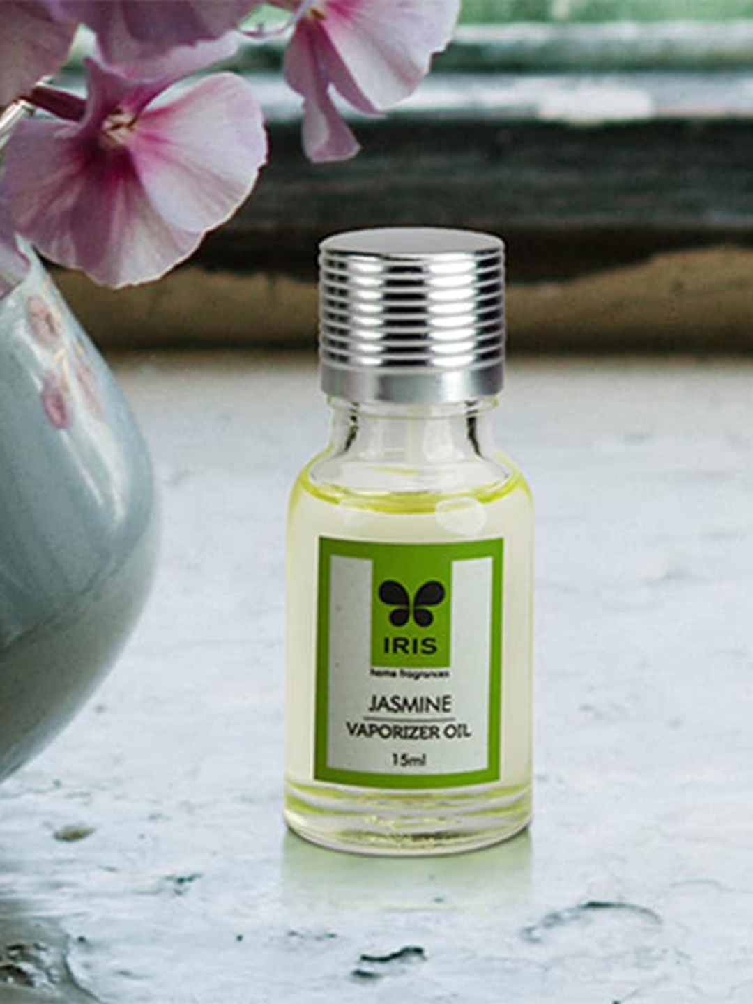 

Iris Green Jasmine Aroma Oils