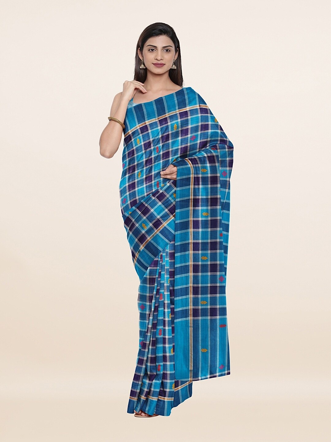 

Pothys Women Blue & White Checked Pure Cotton Saree