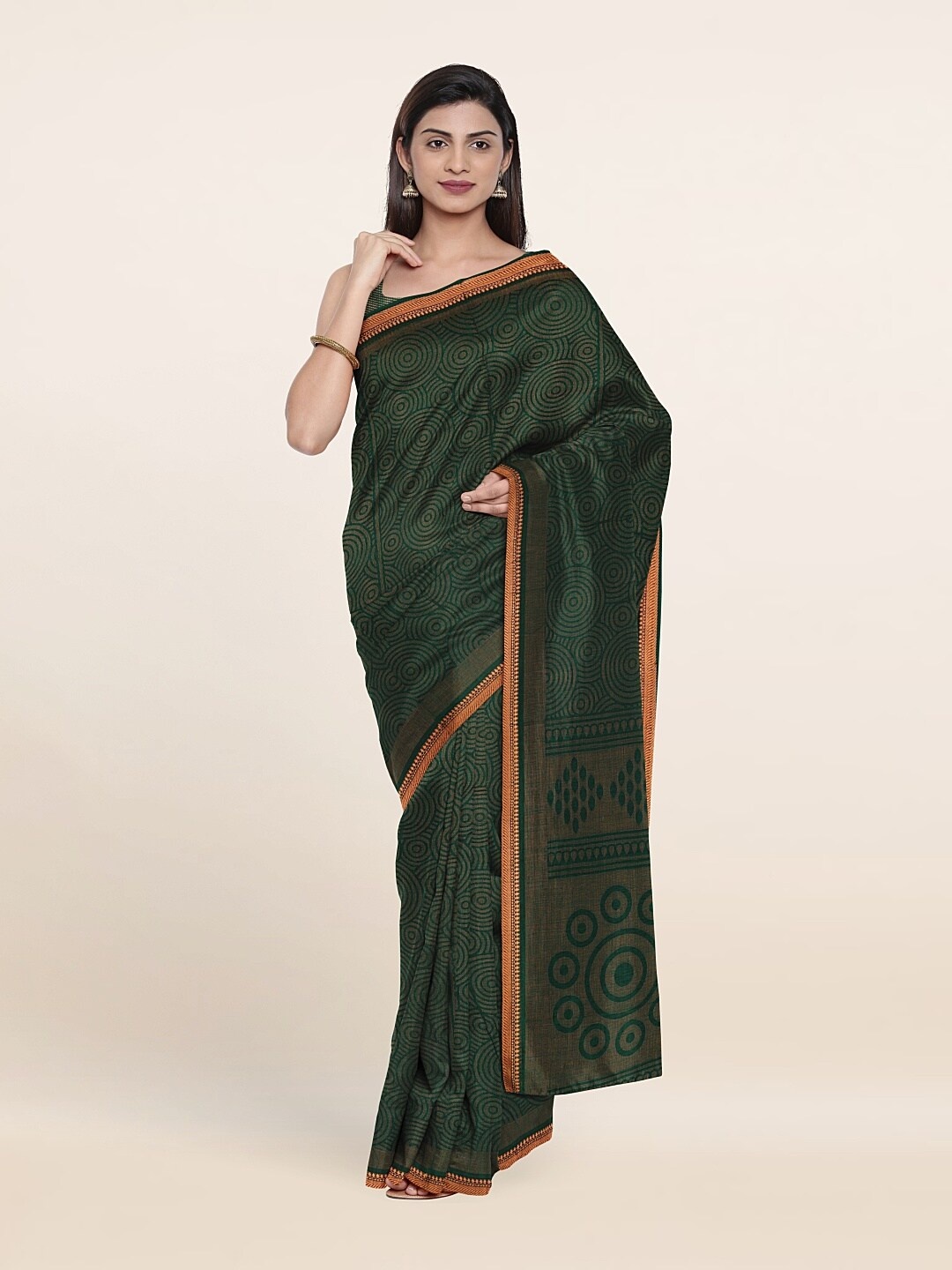 

Pothys Green & Gold-Toned Cotton Blend Saree