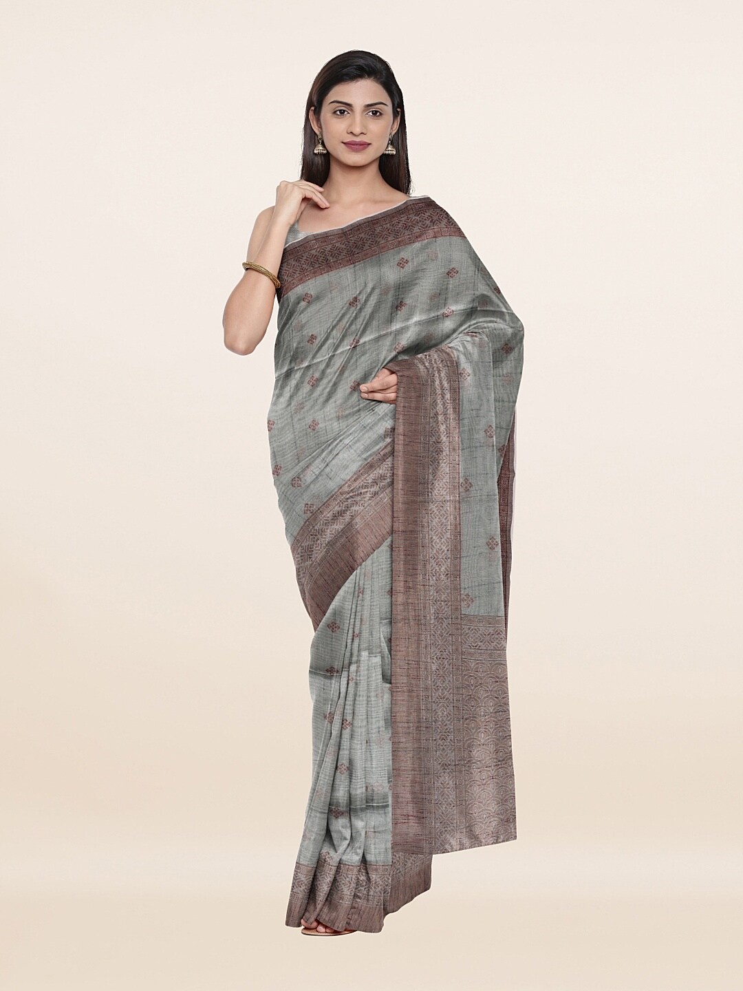 

Pothys Grey & Brown Floral Pure Cotton Saree