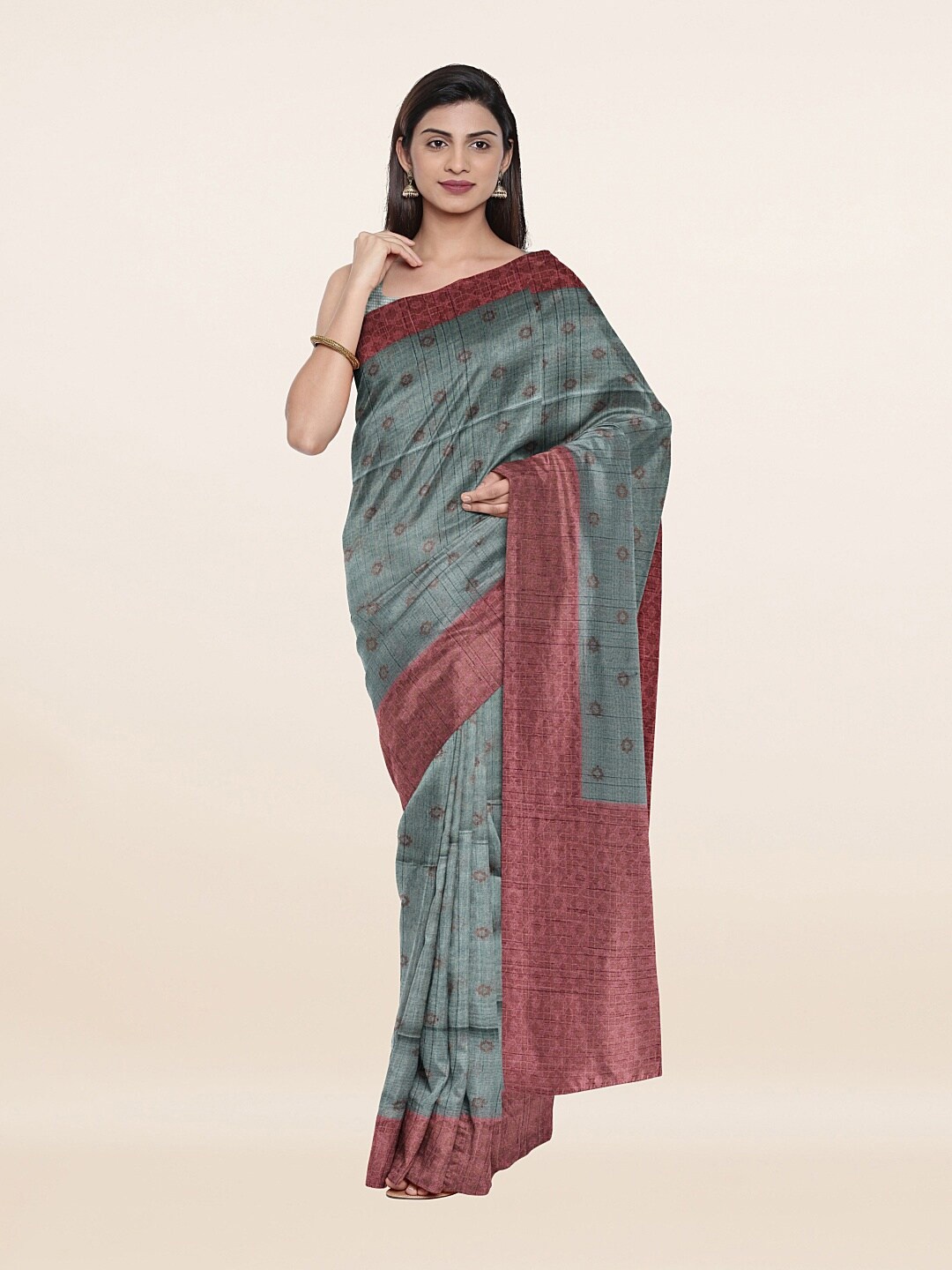 

Pothys Grey & Maroon Floral Pure Cotton Saree