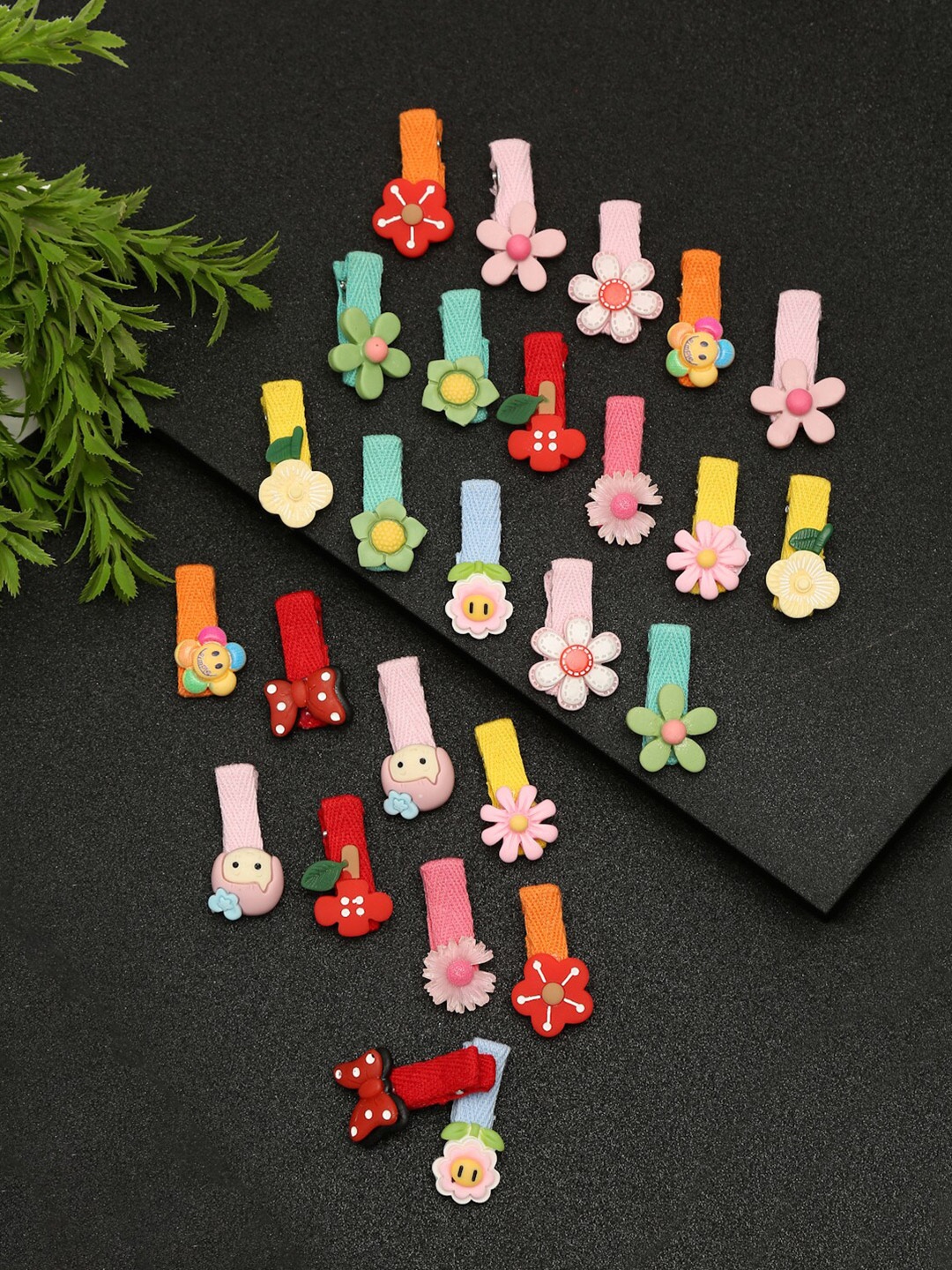 

Celena Cole Women Set of 26 Alligator Hair Clips, Multi