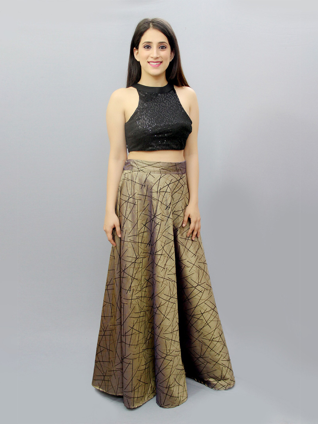 

CRAZEVILLA Women Brown & Black Sequins Embellished Halter Neck Top with Skirt