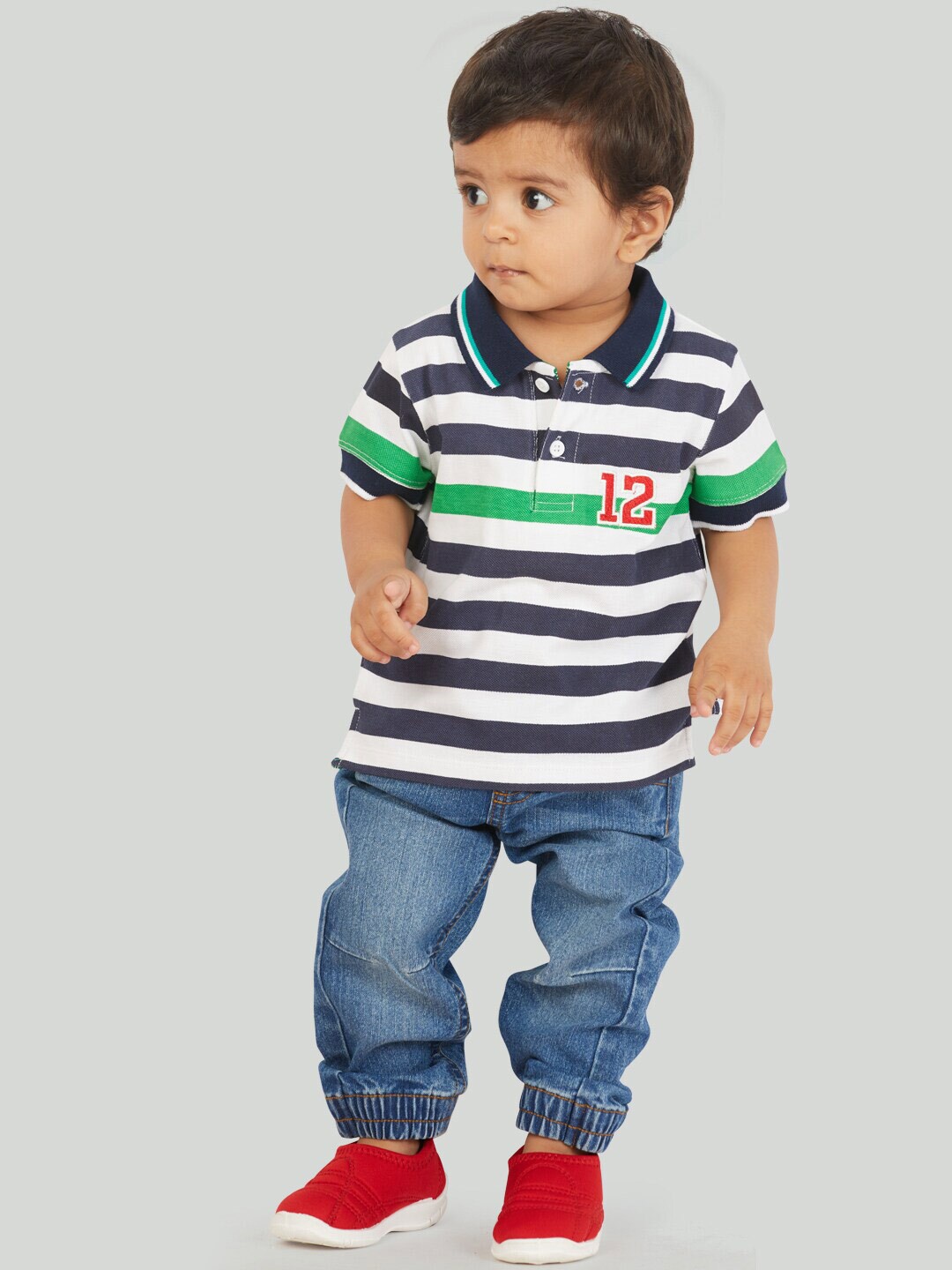 

Zalio Boys Multicoloured & Blue Striped T-shirt with Trousers, Multi