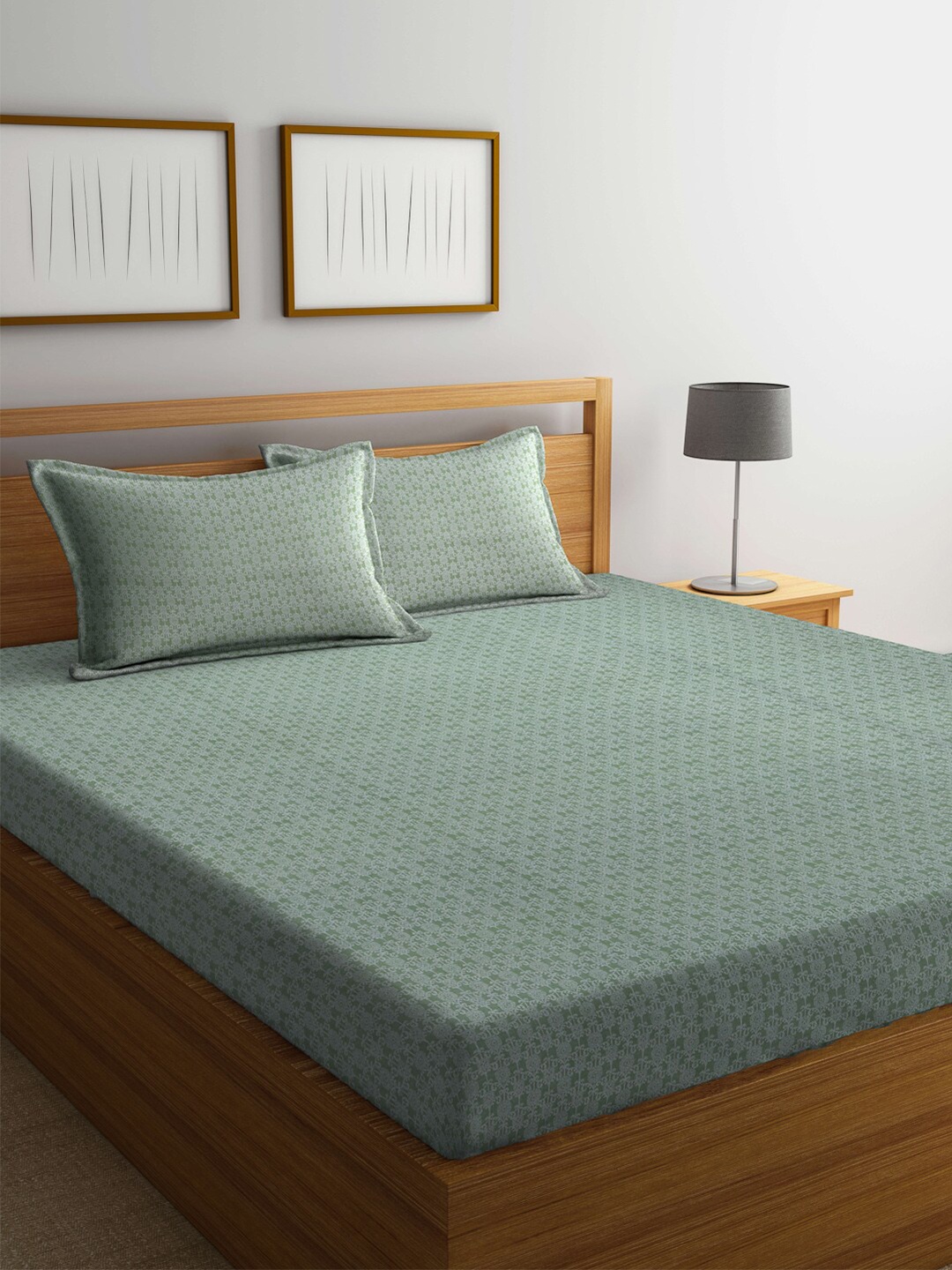 

Arrabi Green Ethnic Motifs 300 TC King Cotton Bedsheet With 2 Pillow Covers