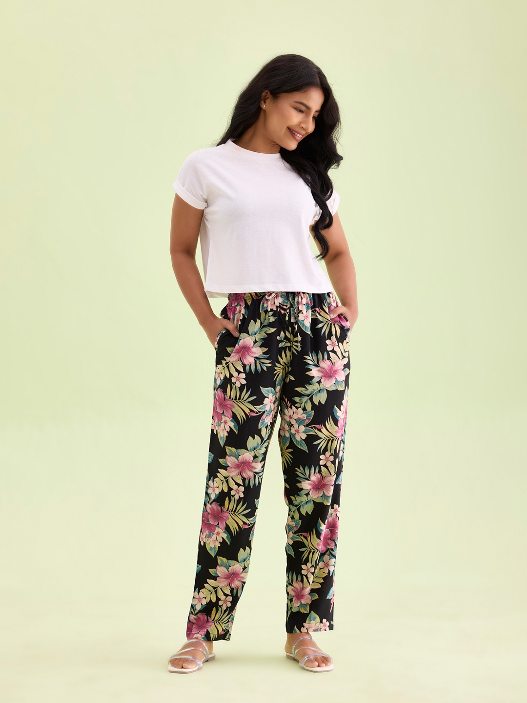 

Go Colors Women Black & Green Printed Relaxed-Fit Lounge Pants