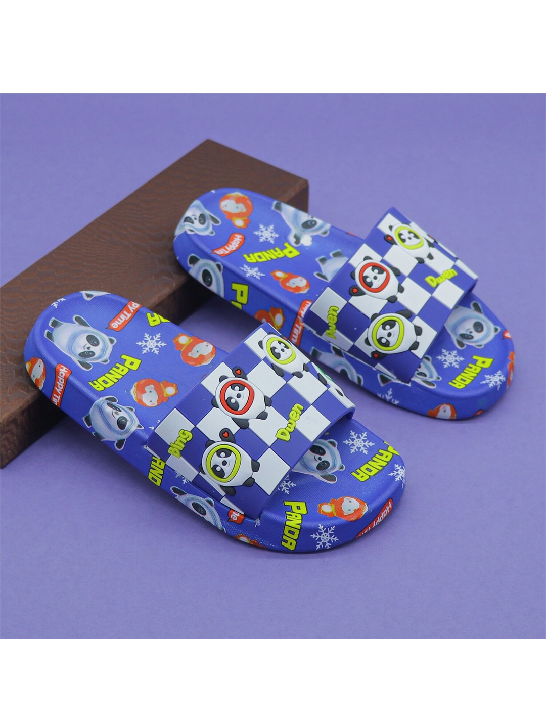 

FEETWELL SHOES Kids Blue & Yellow Printed Rubber Slider