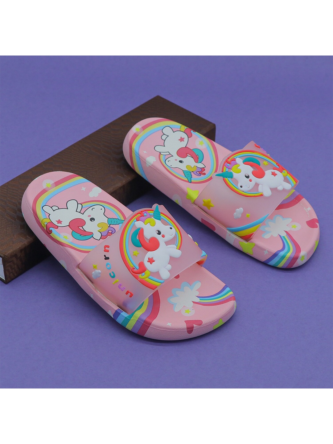 

FEETWELL SHOES Kids Pink & Blue Printed Rubber Sliders