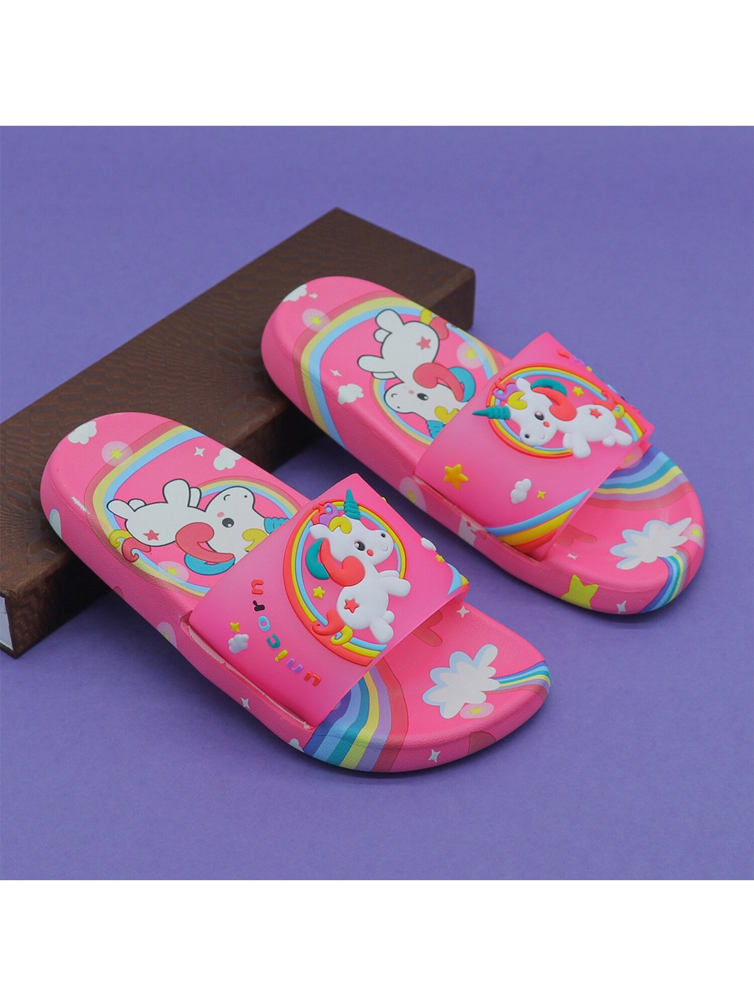 

FEETWELL SHOES Unisex Kids Pink & White Printed Rubber Sliders
