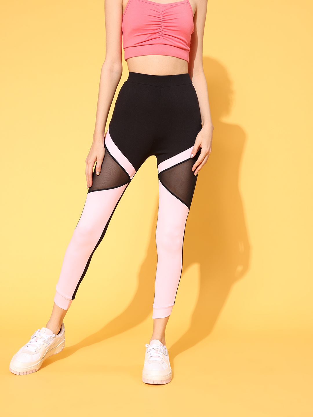 

Berrylush Black Colourblocked Tights