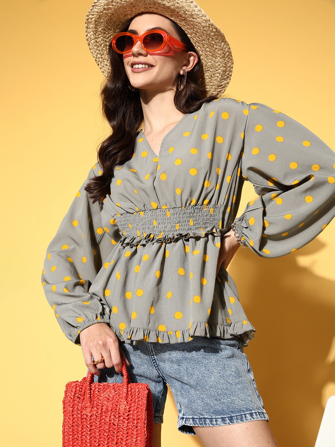 

plusS Grey Polka Dotted Weightless Volume Top