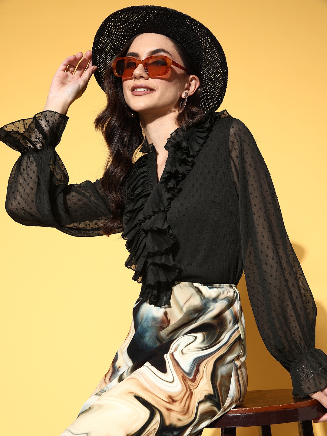 

plusS Black Solid Feminine Frills Top
