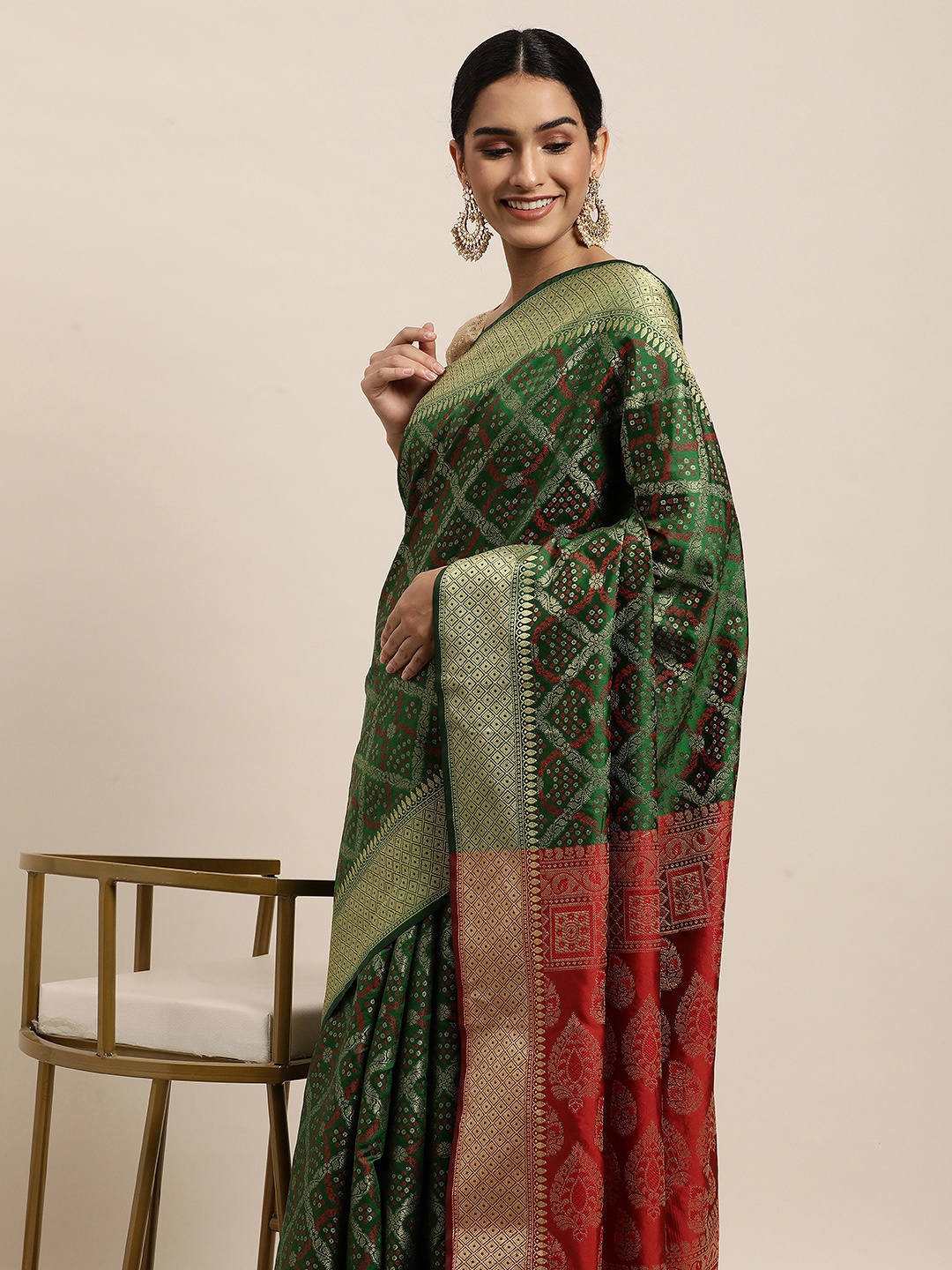 

Saree Swarg Green Silk Blend Banarasi Sarees