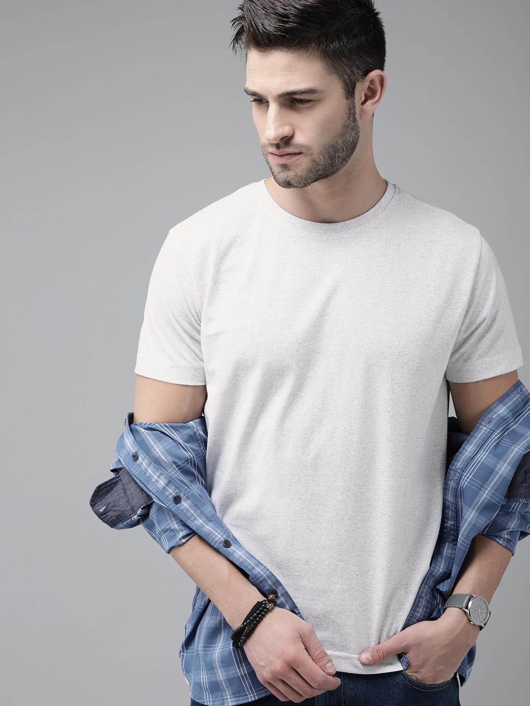 

Roadster Men White T-shirt