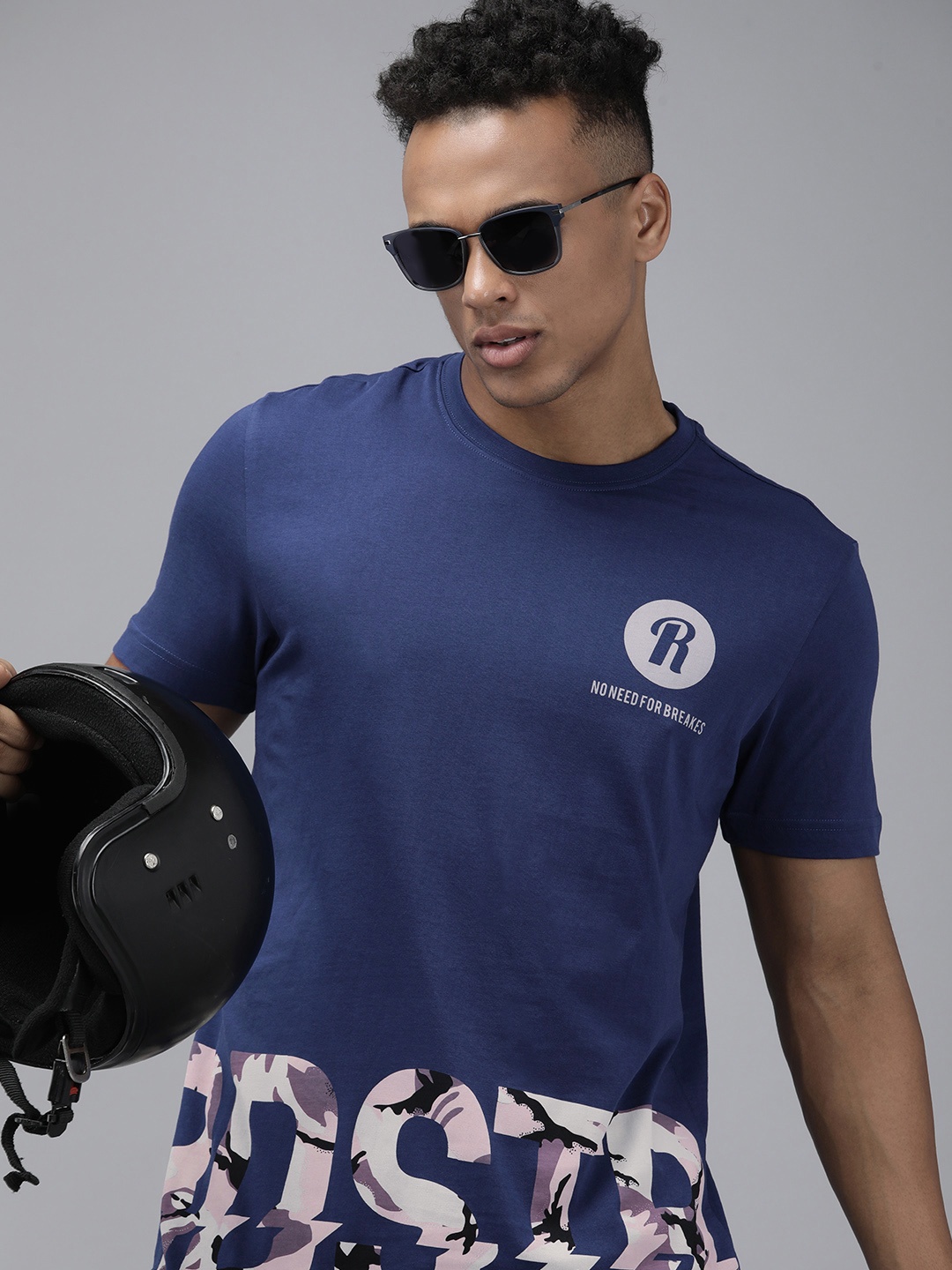

Roadster Men Navy Blue & White Brand Logo Printed T-shirt