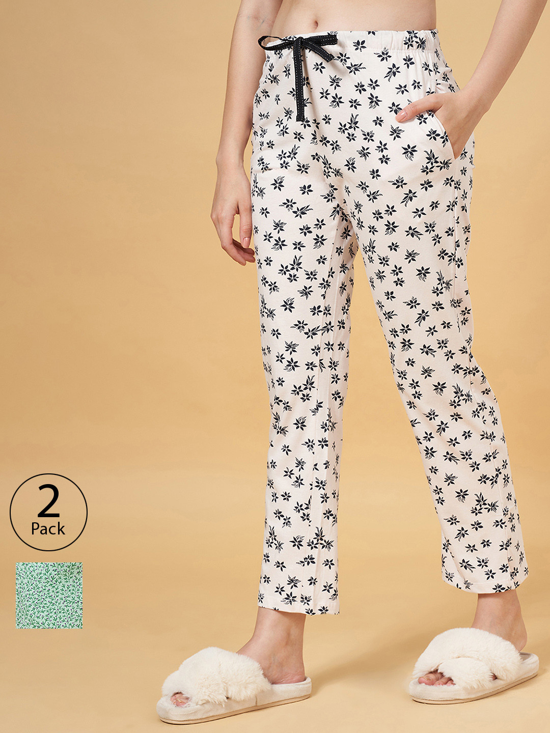 

Dreamz by Pantaloons Women Pack of 2 Printed Pure Cotton Lounge Pants in Green & Off-White